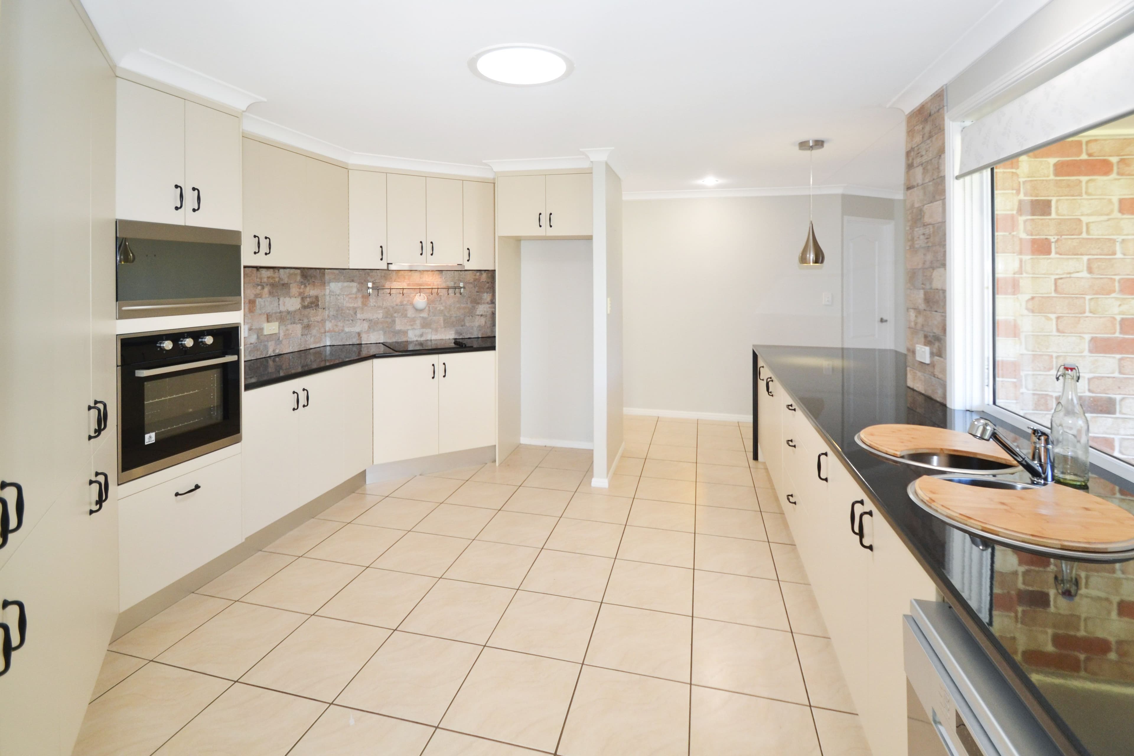 4 Toriana Place, Beerwah QLD 4519, Beerwah - Thumbnail 8