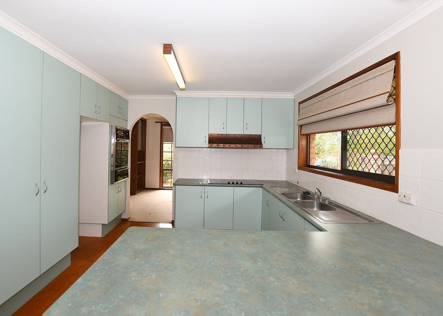 10 Glasgow Street, Maryborough QLD 4650, Maryborough - Thumbnail 5