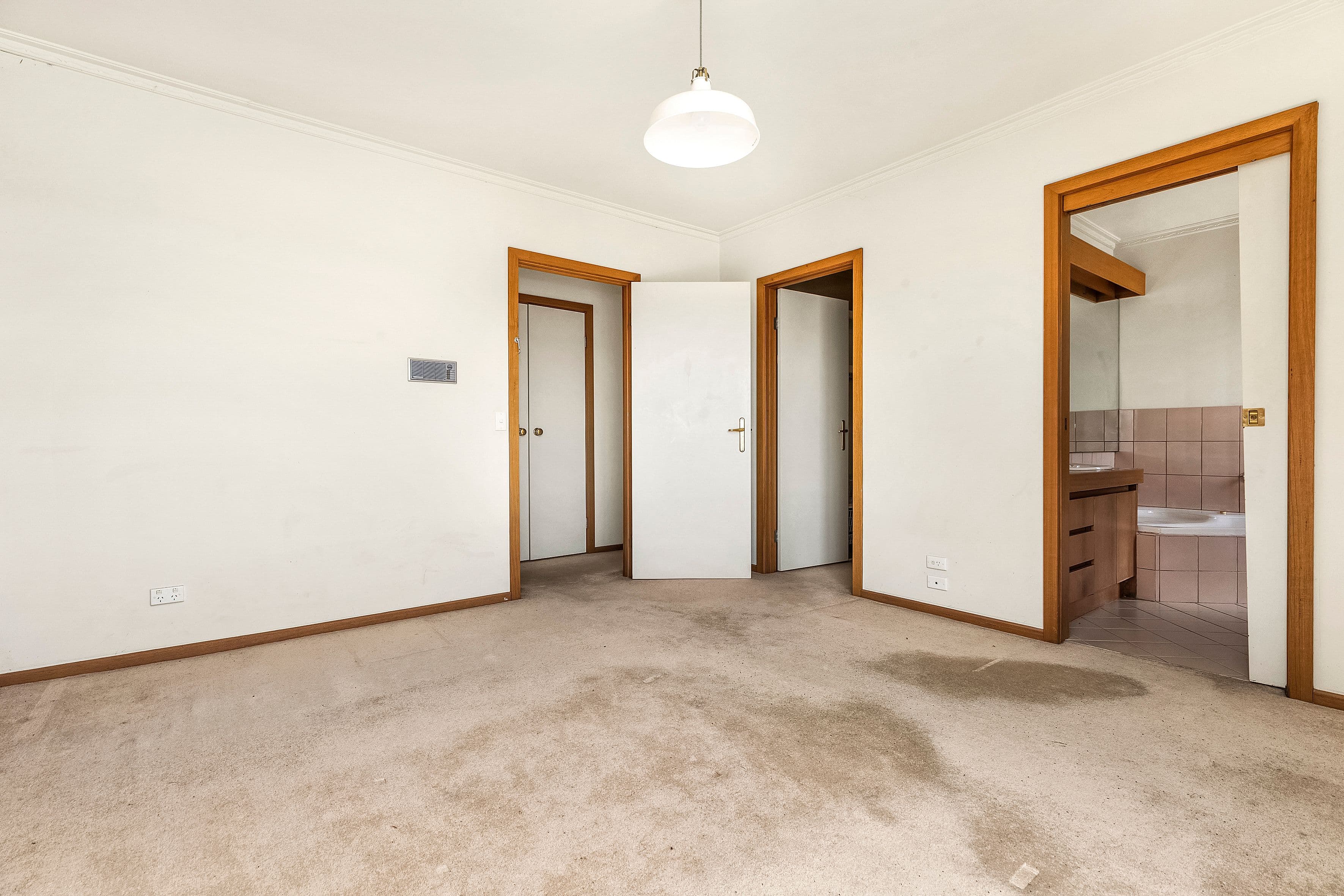 127 Grandview Road, Wheelers Hill VIC 3150, Wheelers Hill - Thumbnail 8