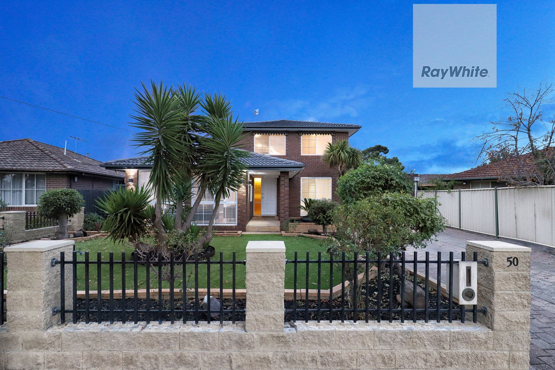 50 Woodstock Drive, Gladstone Park VIC 3043, Gladstone Park - Thumbnail 3