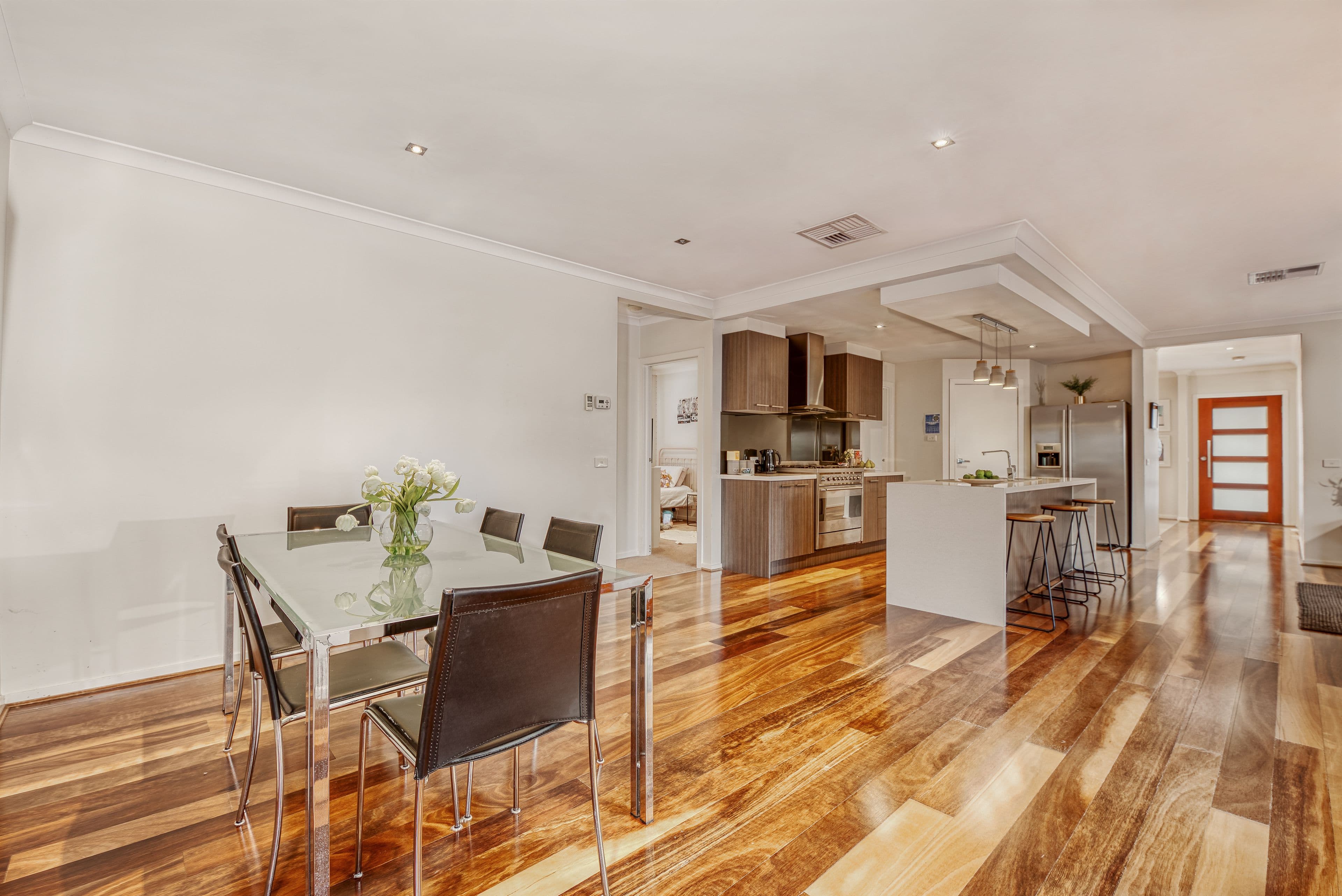 16 Hanmer Drive, South Morang VIC 3752, South Morang - Thumbnail 4