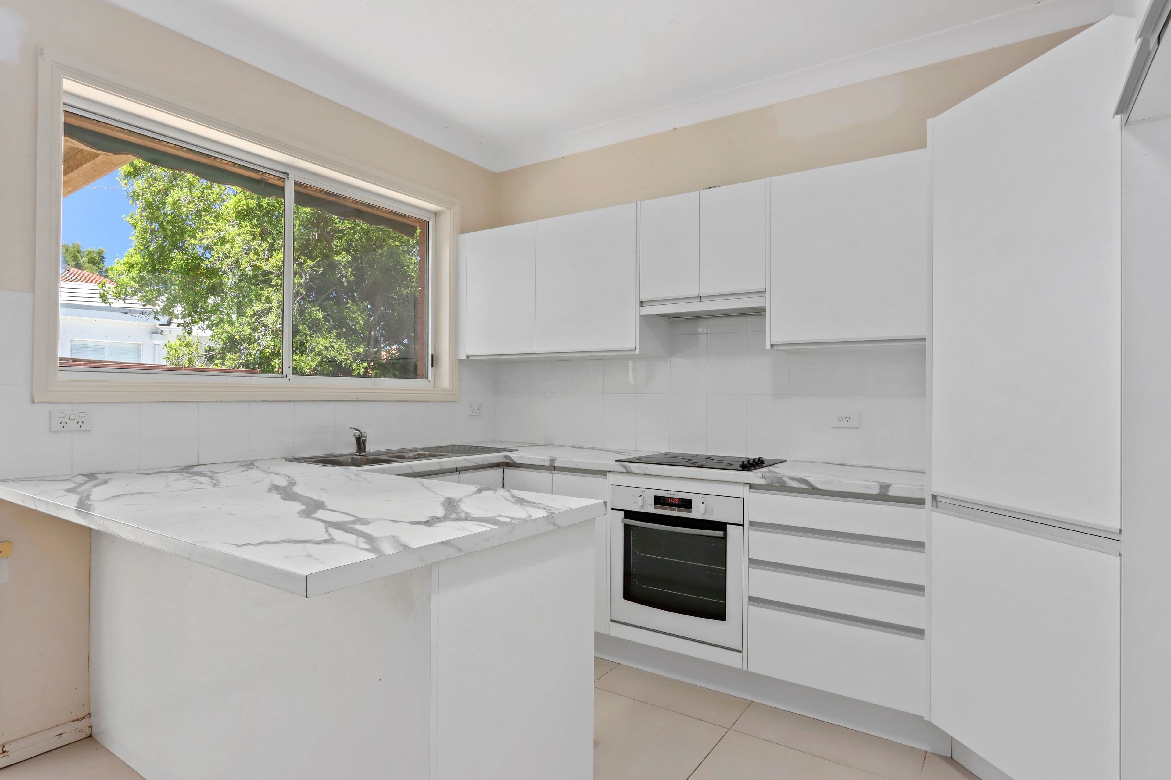 8-10 Pembroke Street, Sylvania NSW 2224, Sylvania - Thumbnail 2