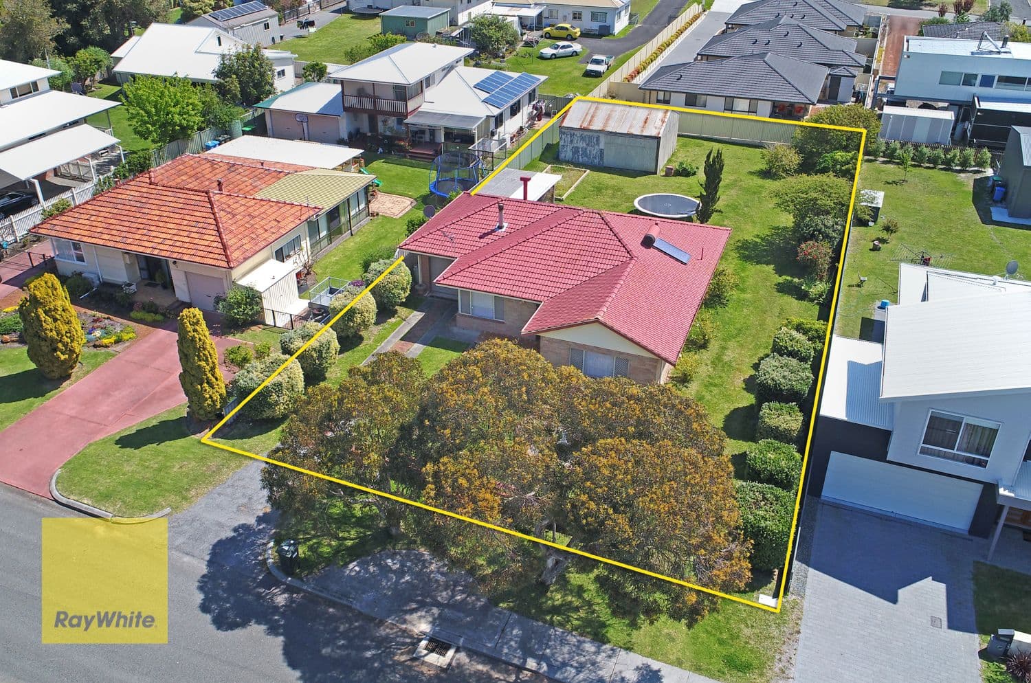 21 Greenshields Street, Mira Mar WA 6330, Mira Mar - Thumbnail 2