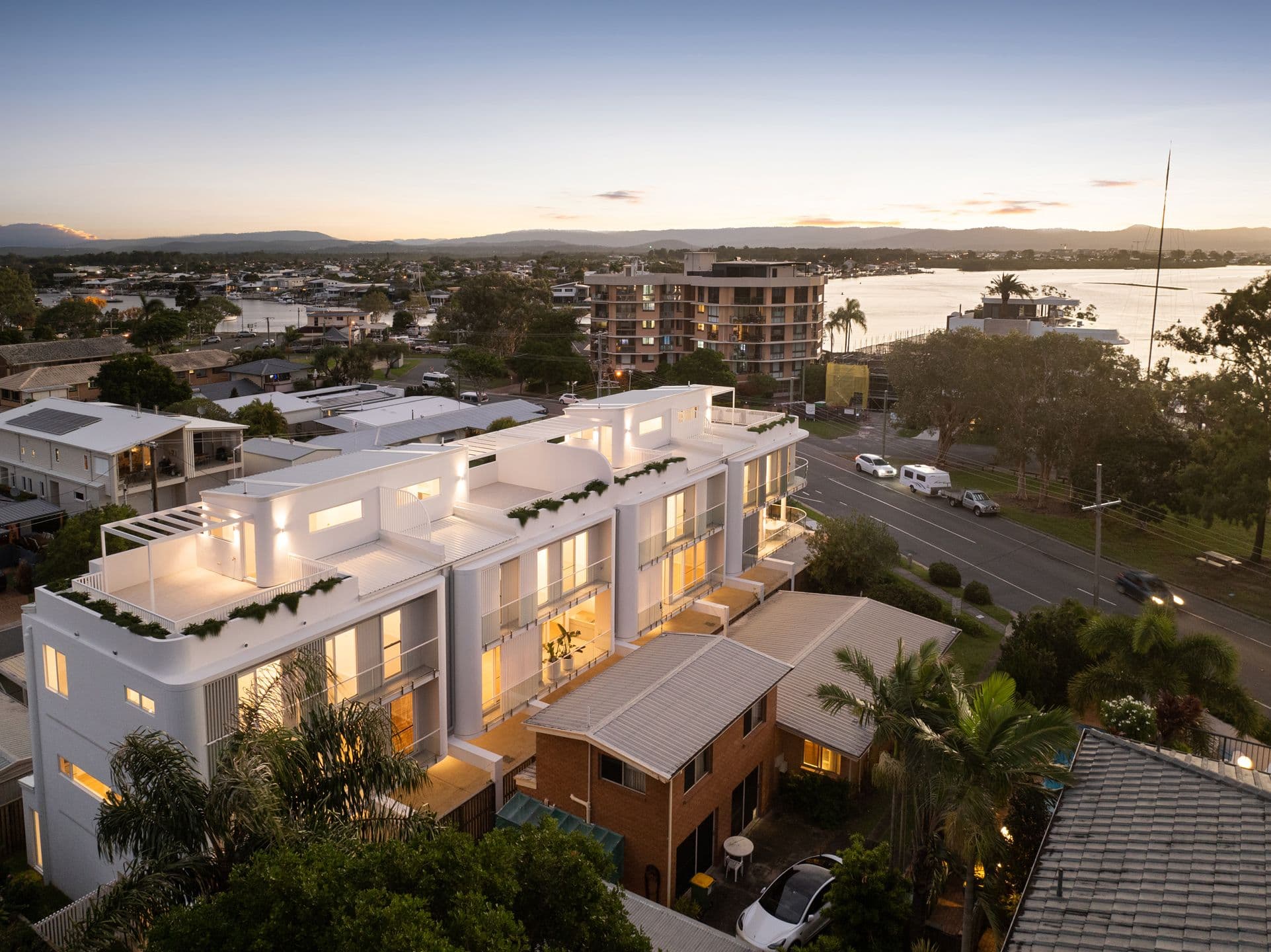 3 Esplanade West, Paradise Point QLD 4216, Paradise Point - Thumbnail 4