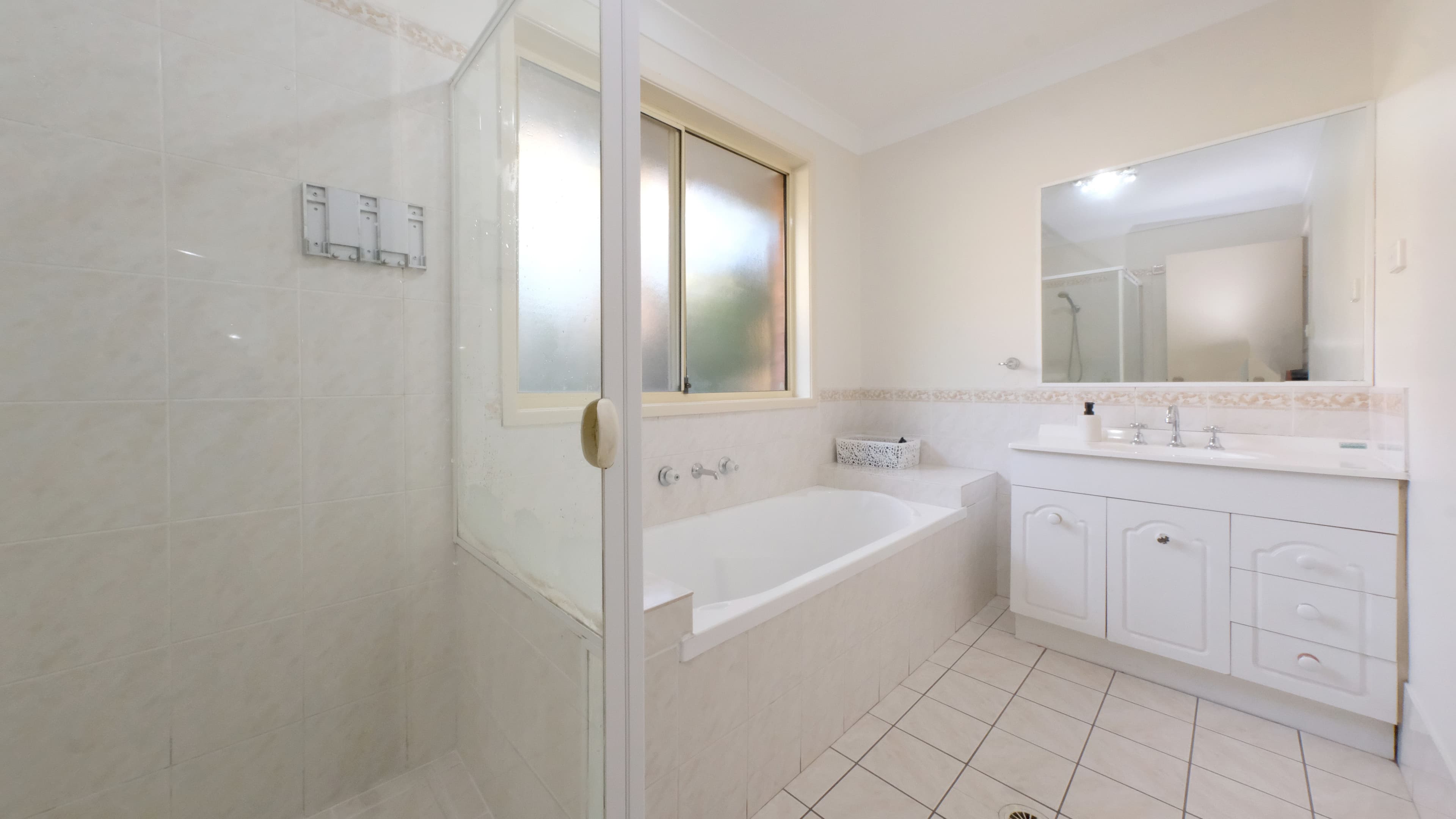 201 Braidwood Drive, Prestons NSW 2170, Prestons - Thumbnail 6