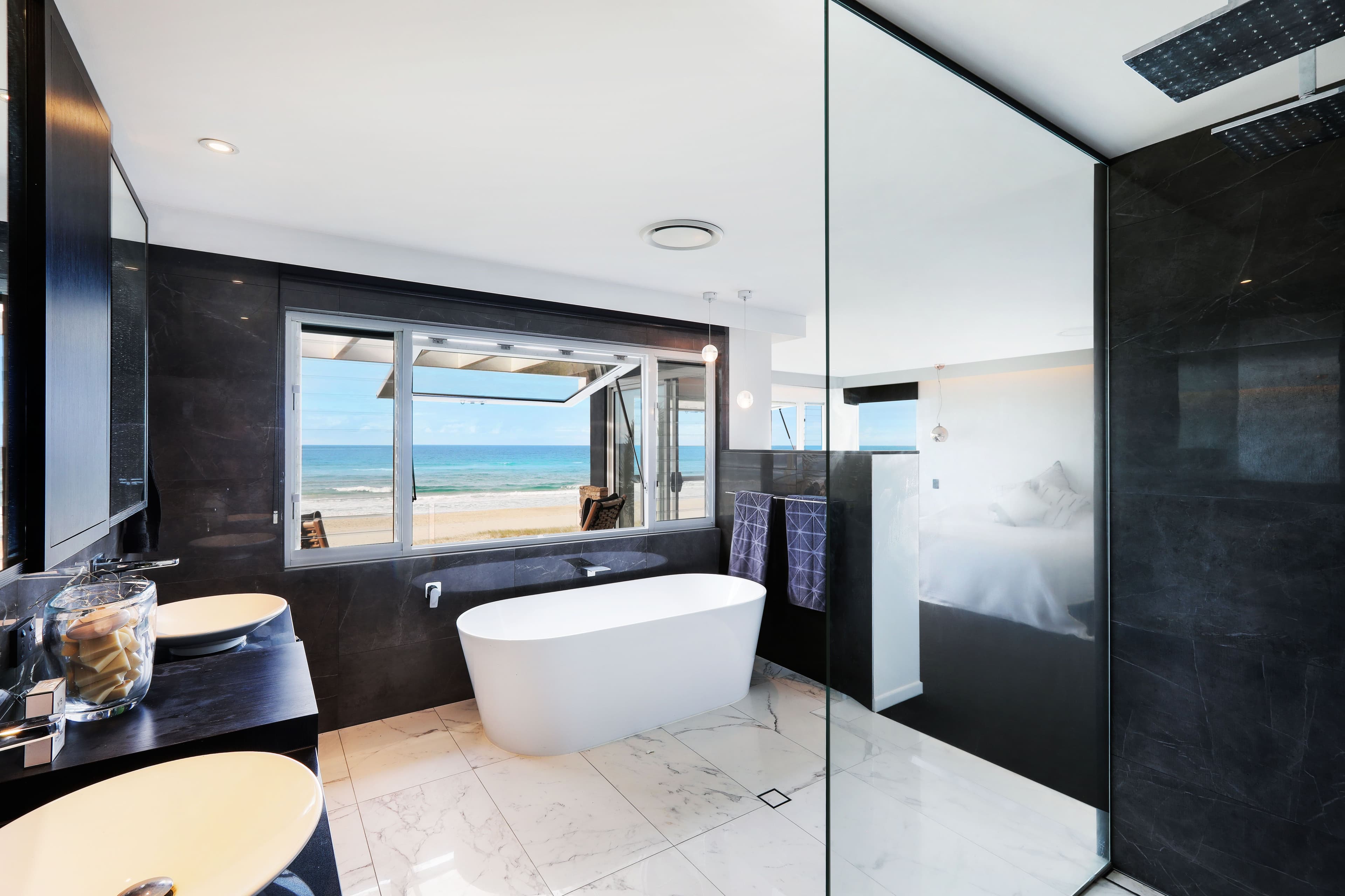 241 Jefferson Lane, Palm Beach QLD 4221, Palm Beach - Thumbnail 8