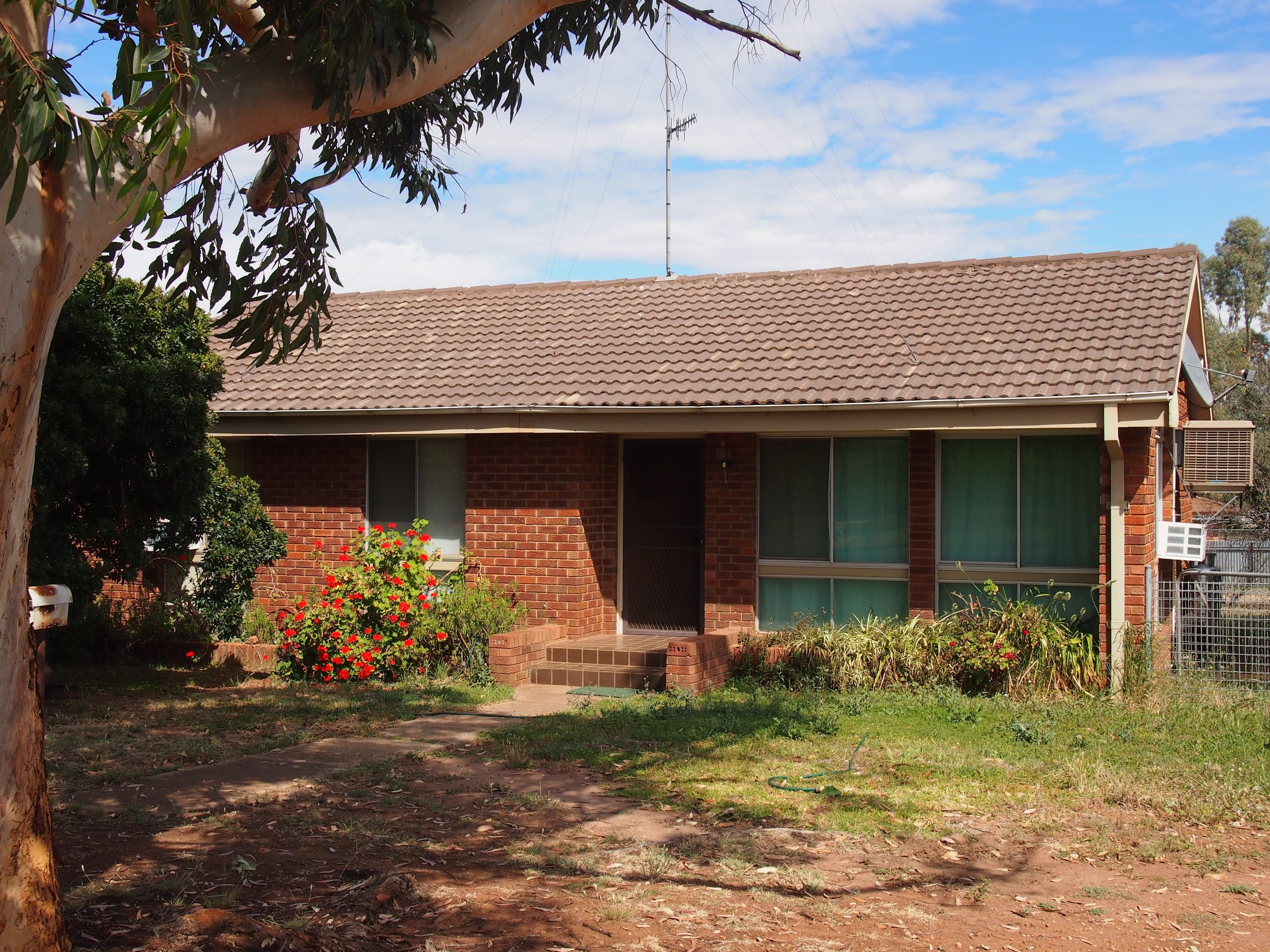 8 High Street, Condobolin - Thumbnail 2