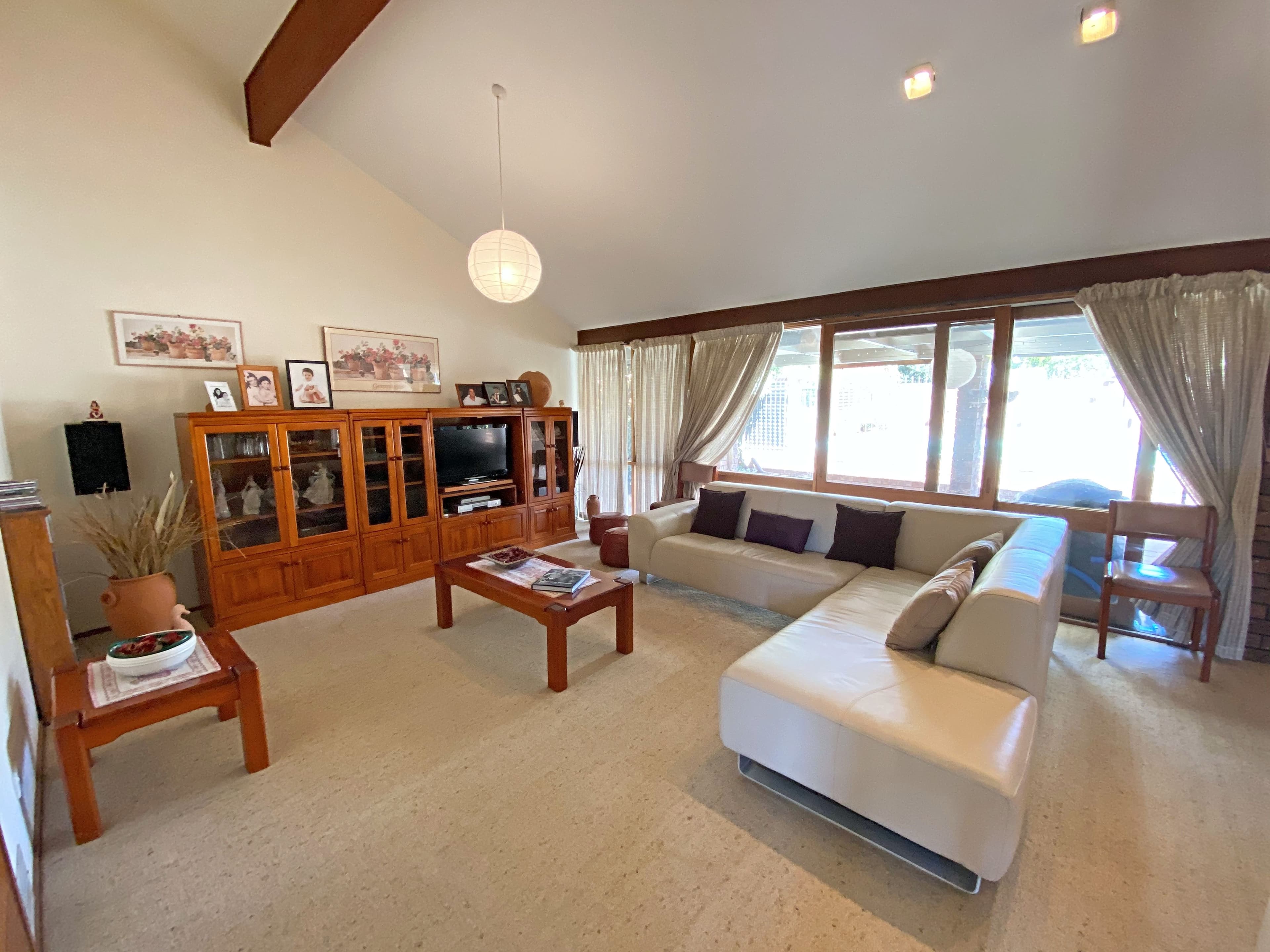 28 Lawrence Street, Cootamundra NSW 2590, Cootamundra - Thumbnail 2