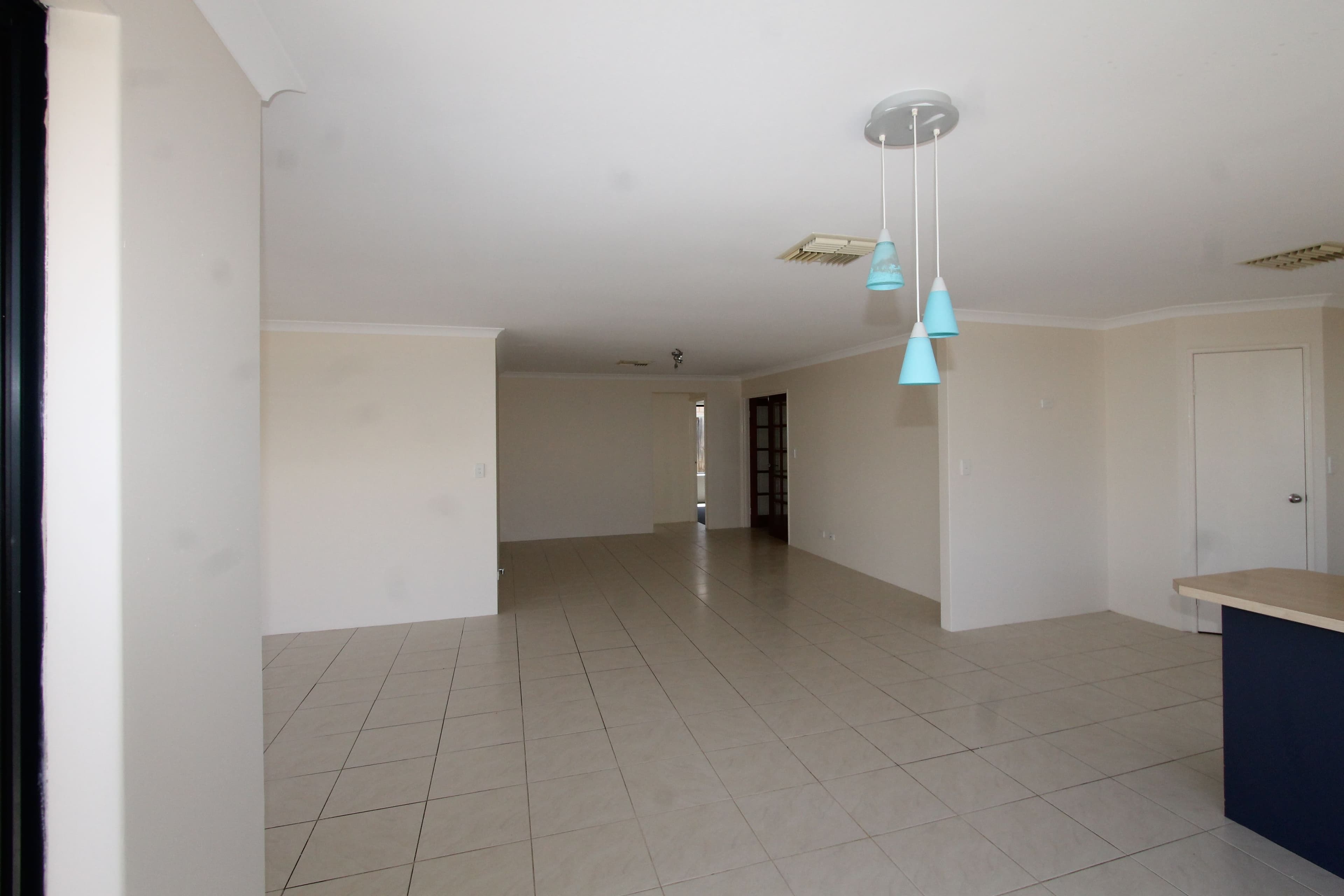 15 Lissadell Terrace, Ellenbrook WA 6069, Ellenbrook - Thumbnail 8