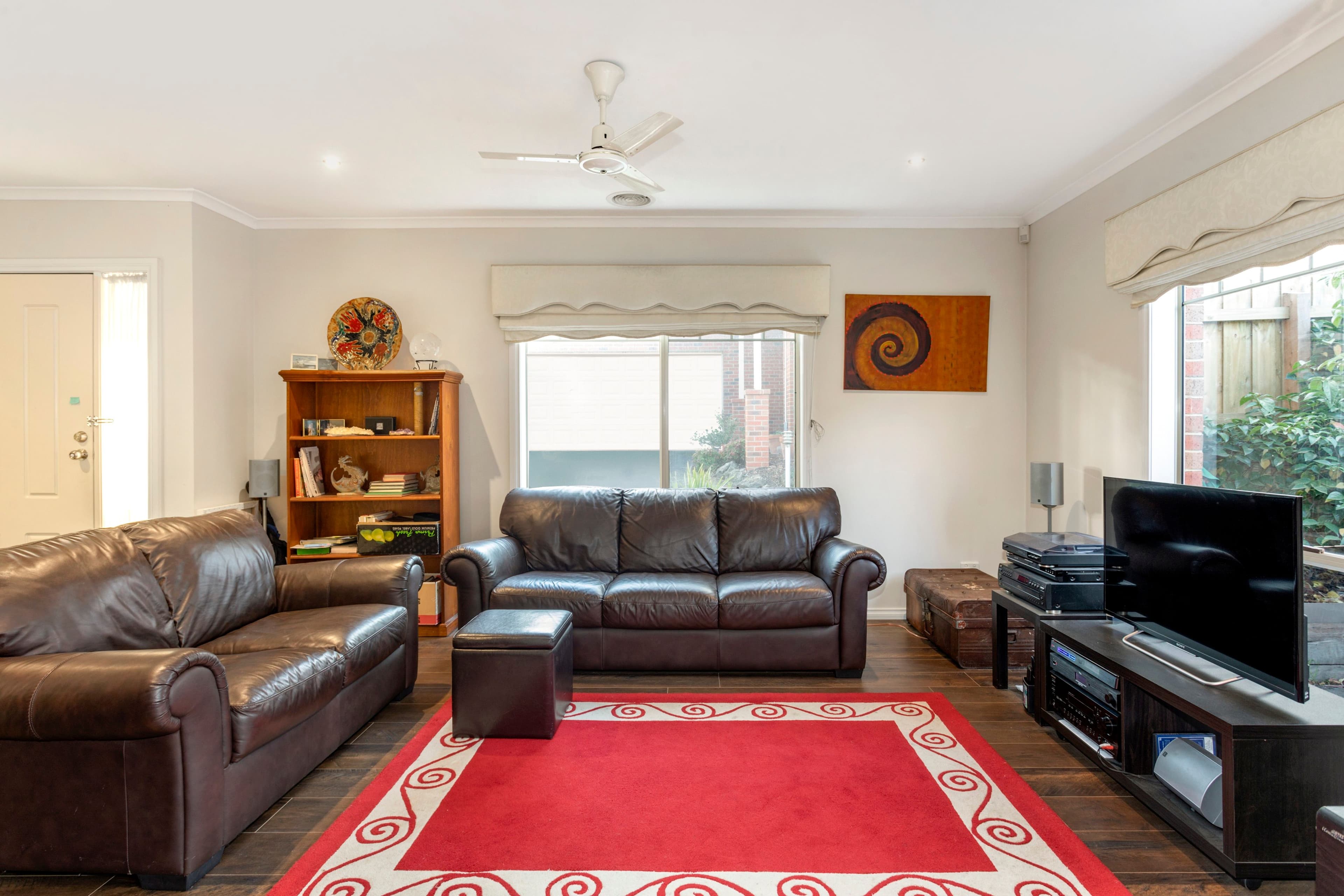 10-12 Lawson Parade, Heidelberg Heights VIC 3081, Heidelberg Heights - Thumbnail 2