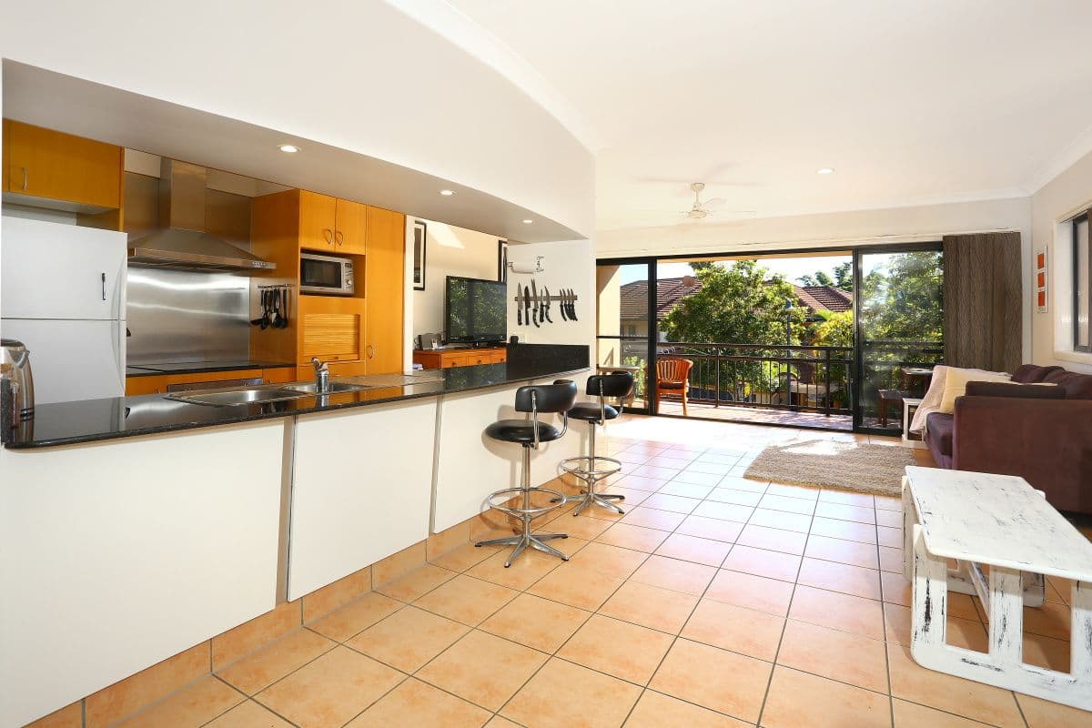 85 Palm Meadows Drive, Carrara QLD 4211, Carrara - Thumbnail 3