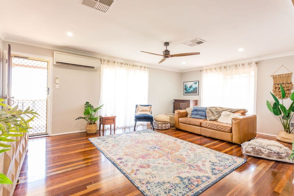 23 Edgewood Drive, Emerald QLD 4720, Emerald - Thumbnail 3
