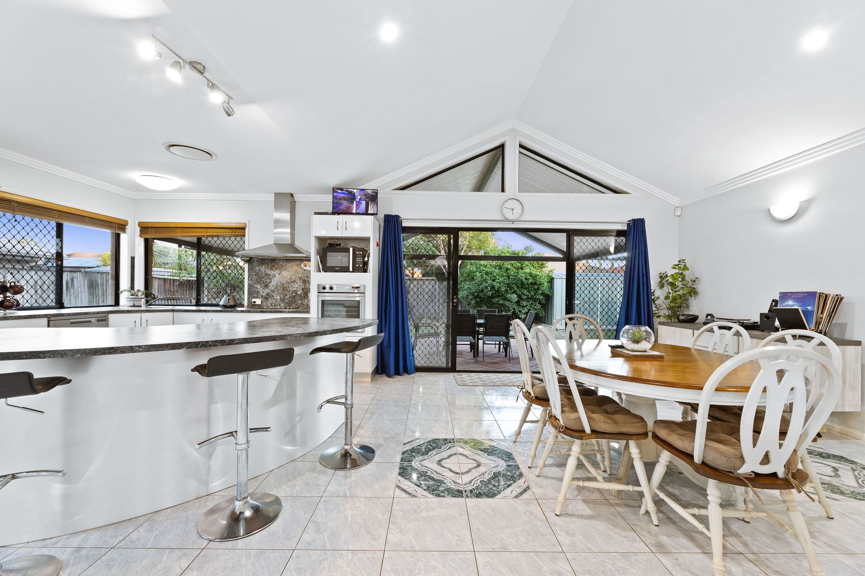 7 Petermann Drive, North Lakes QLD 4509, North Lakes - Thumbnail 8