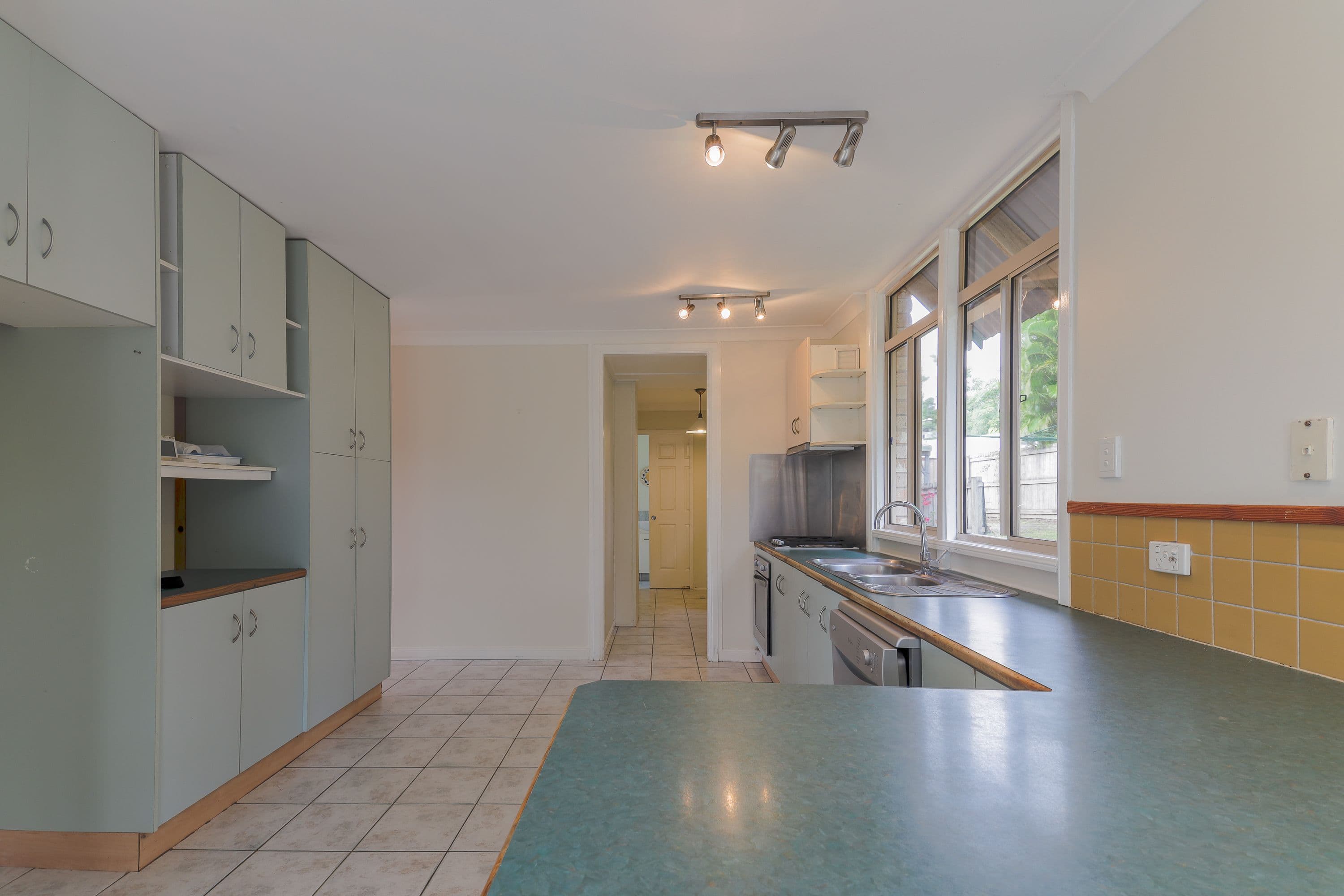 10 Daydream Court, Cannonvale QLD 4802, Cannonvale - Thumbnail 7
