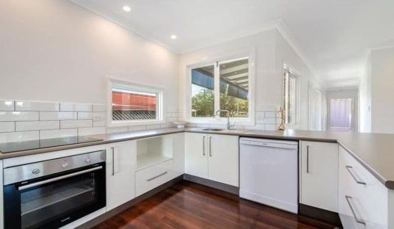 12 Clam Street, Runaway Bay QLD 4216, Runaway Bay - Thumbnail 8
