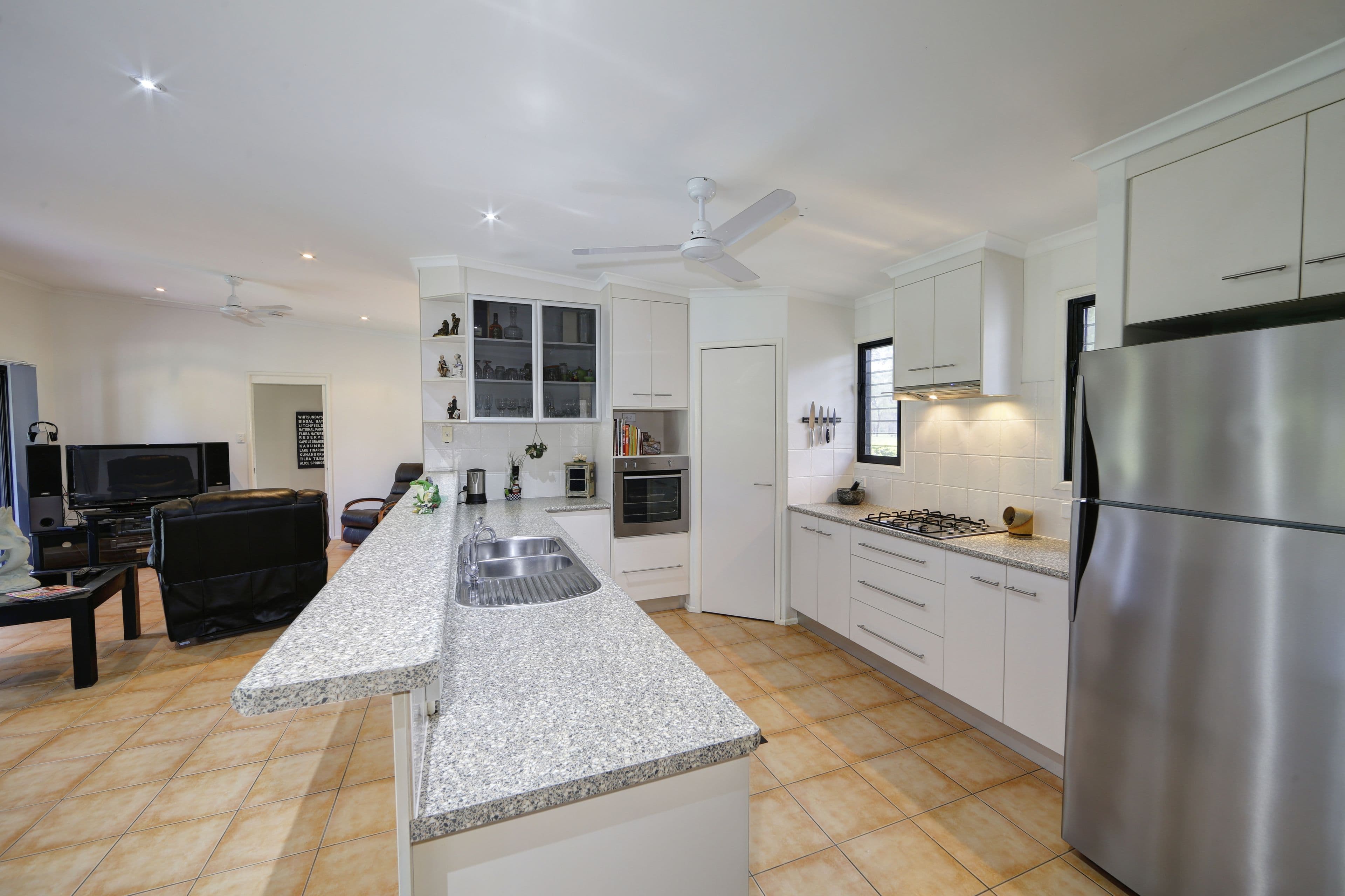 7 Sea Eagle Close, Moore Park Beach QLD 4670, Moore Park Beach - Thumbnail 3