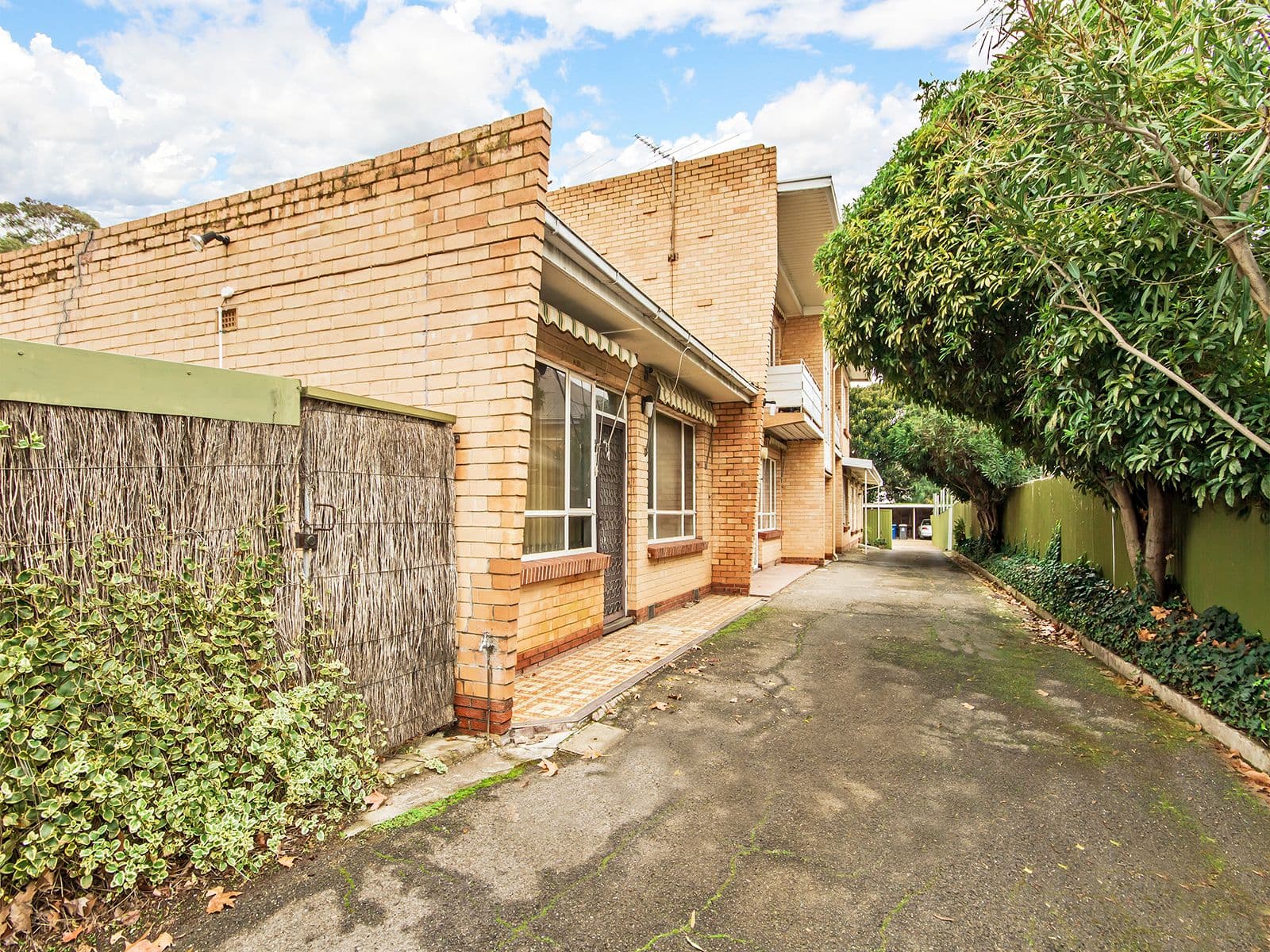 2/302A Goodwood Road, Clarence Park SA 5034, Clarence Park - Thumbnail 2