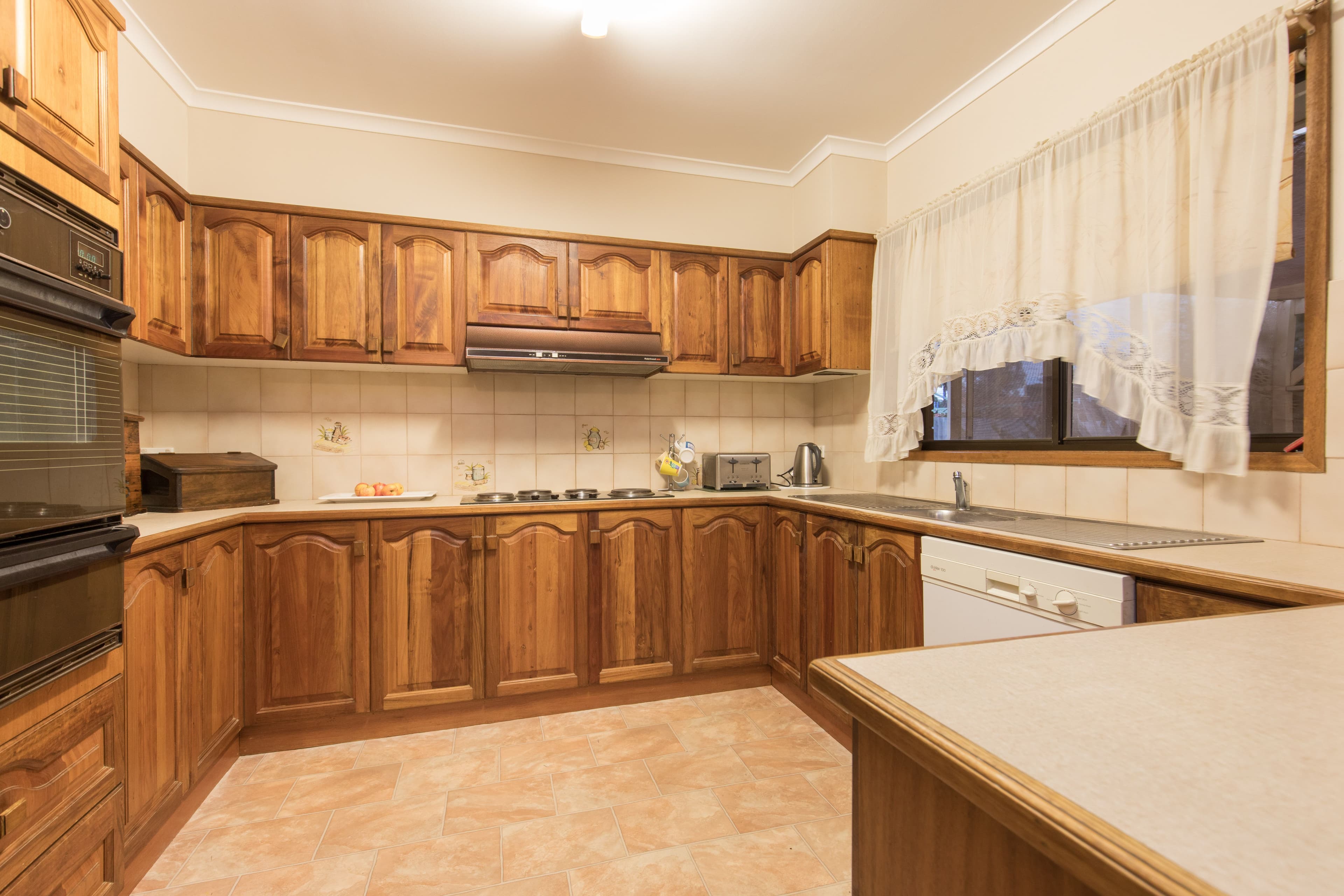 6 Gambetta Court, Mildura VIC 3500, Mildura - Thumbnail 4