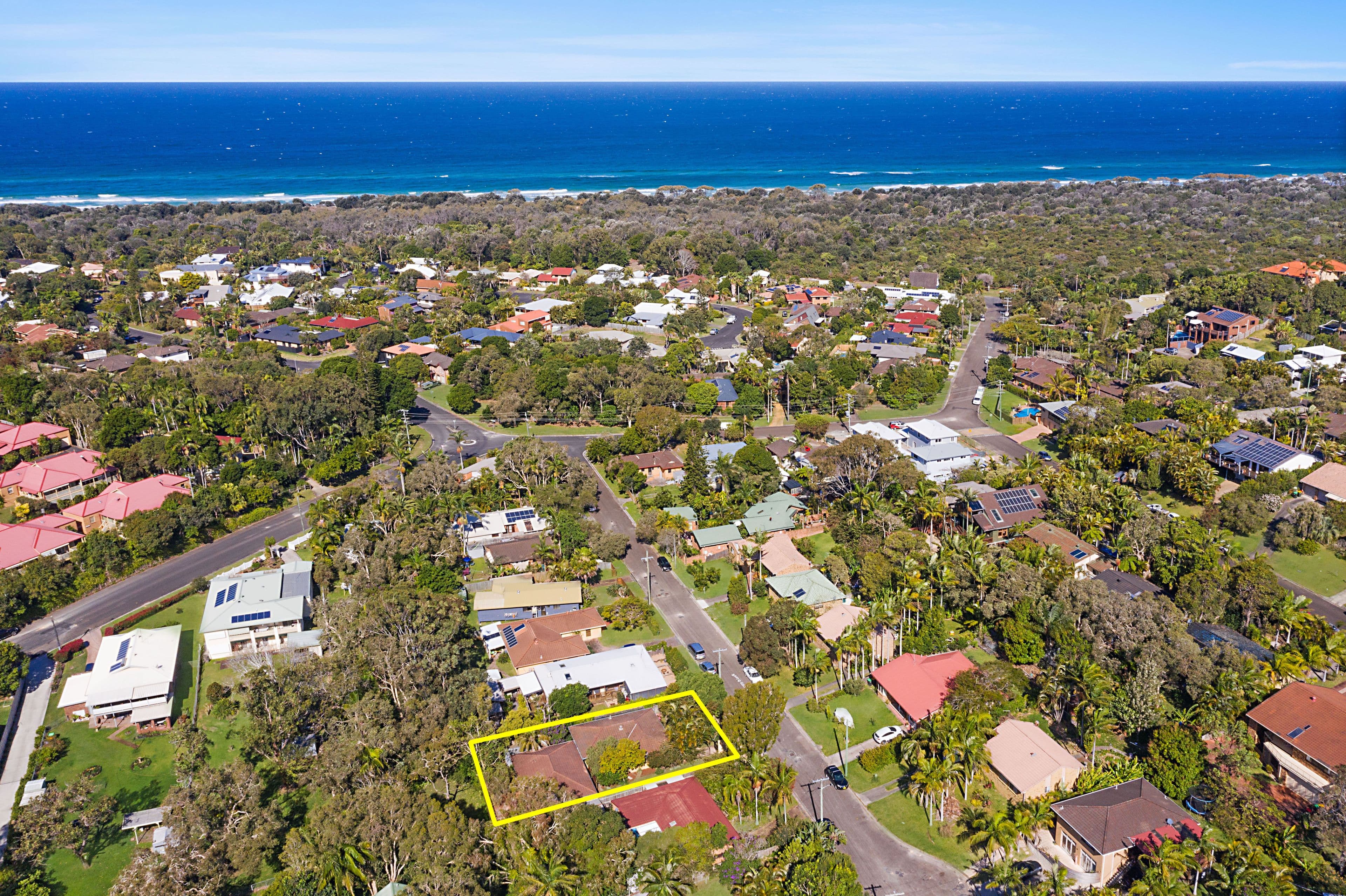 14 Wright Place, Byron Bay - Image 1