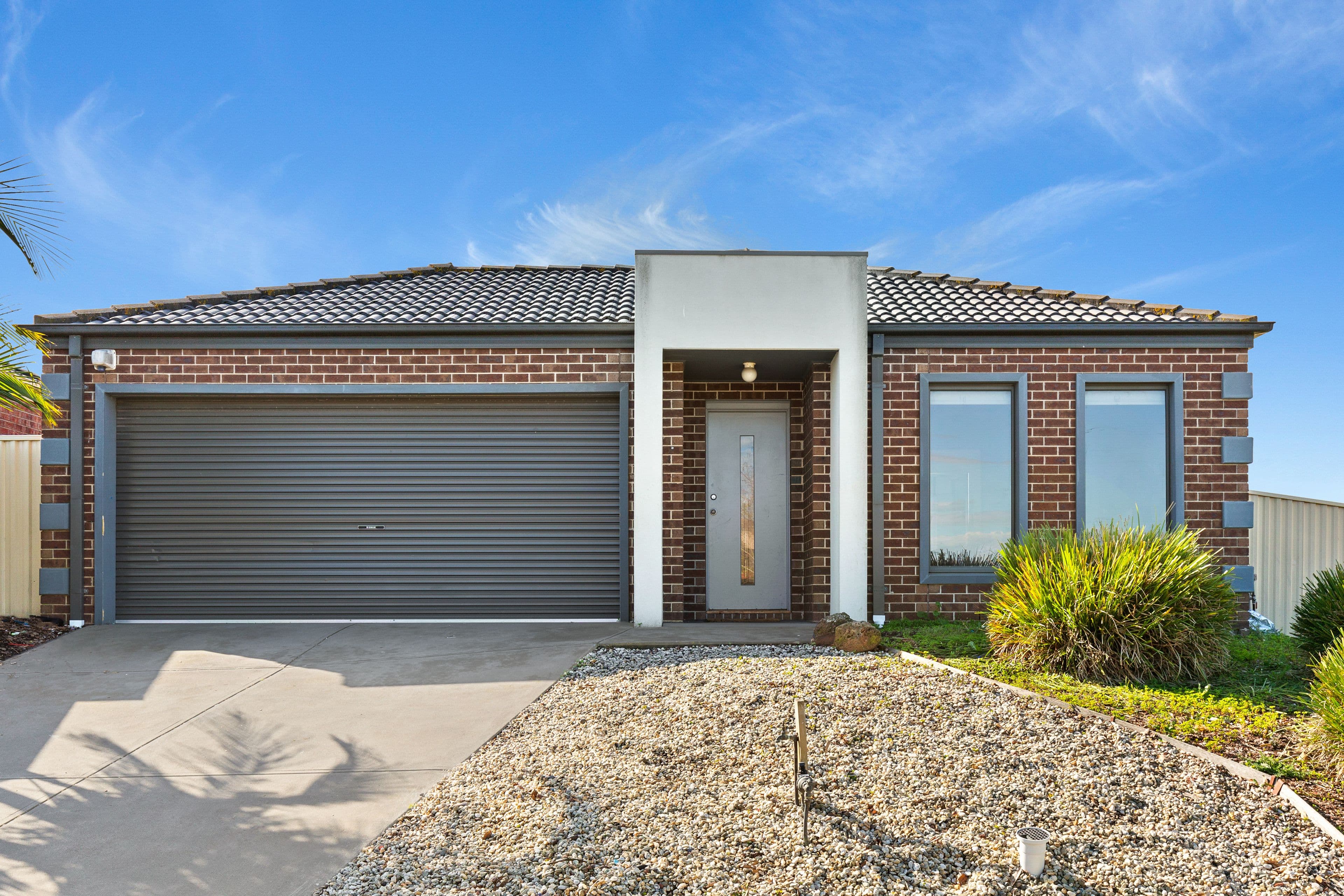 40 Bluehills Boulevard, Pakenham VIC 3810, Pakenham - Image 1