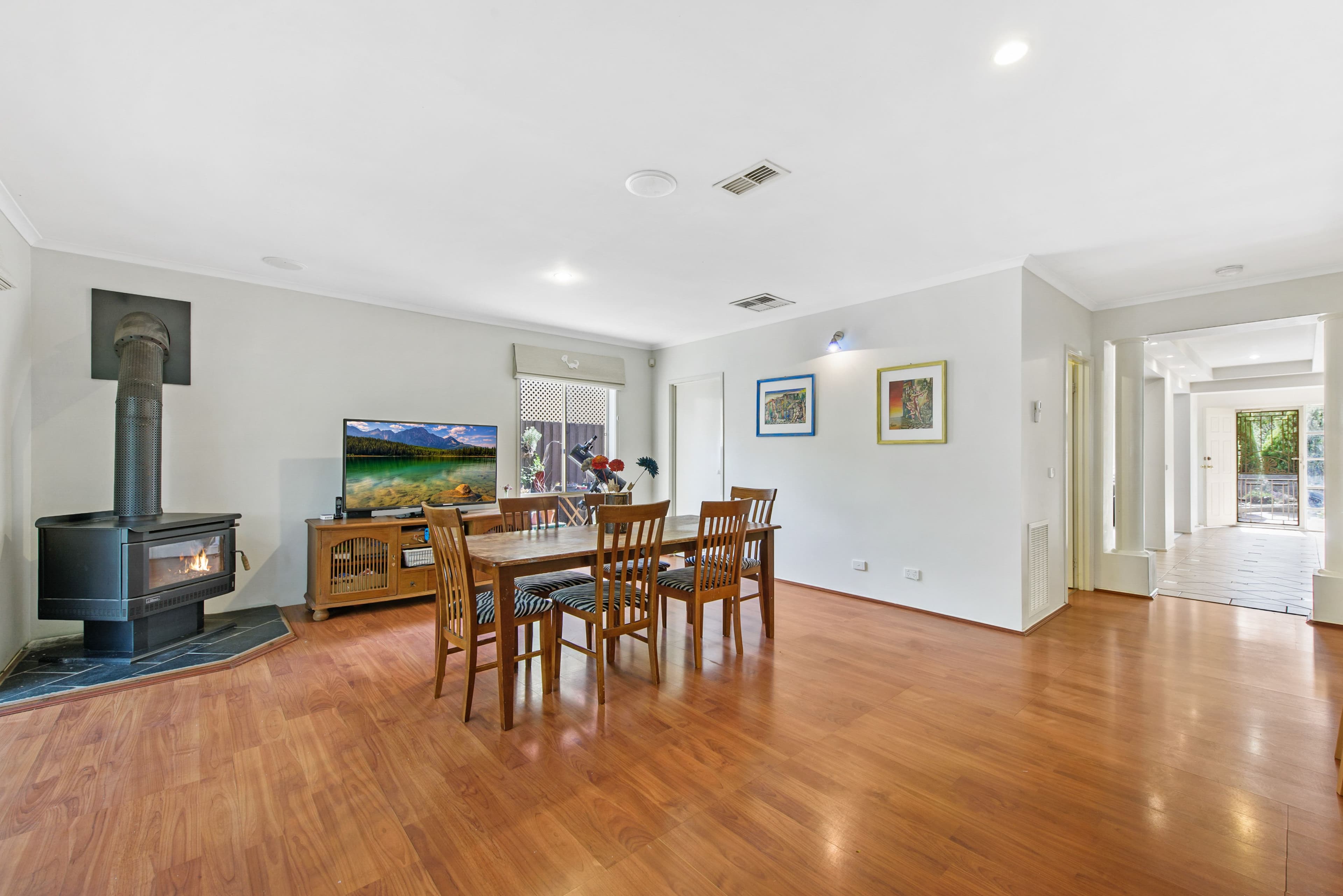 4 Torro Walk, Sydenham VIC 3037, Sydenham - Thumbnail 3