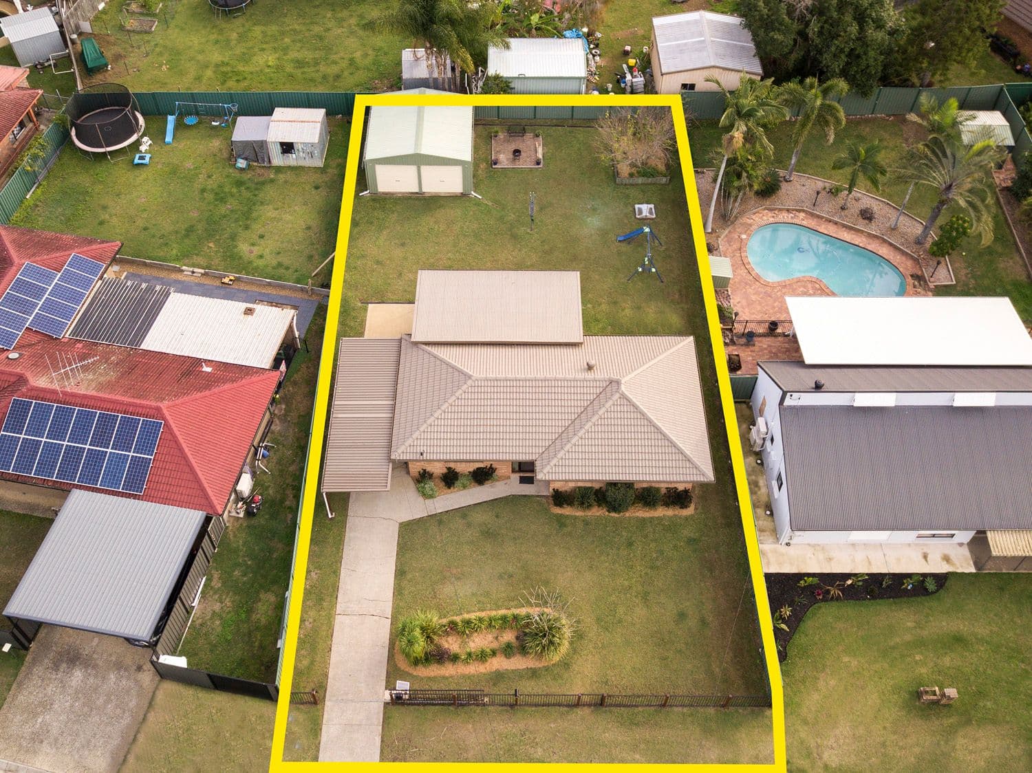 53 Harding Boulevard, Mount Warren Park QLD 4207, Mount Warren Park - Thumbnail 3