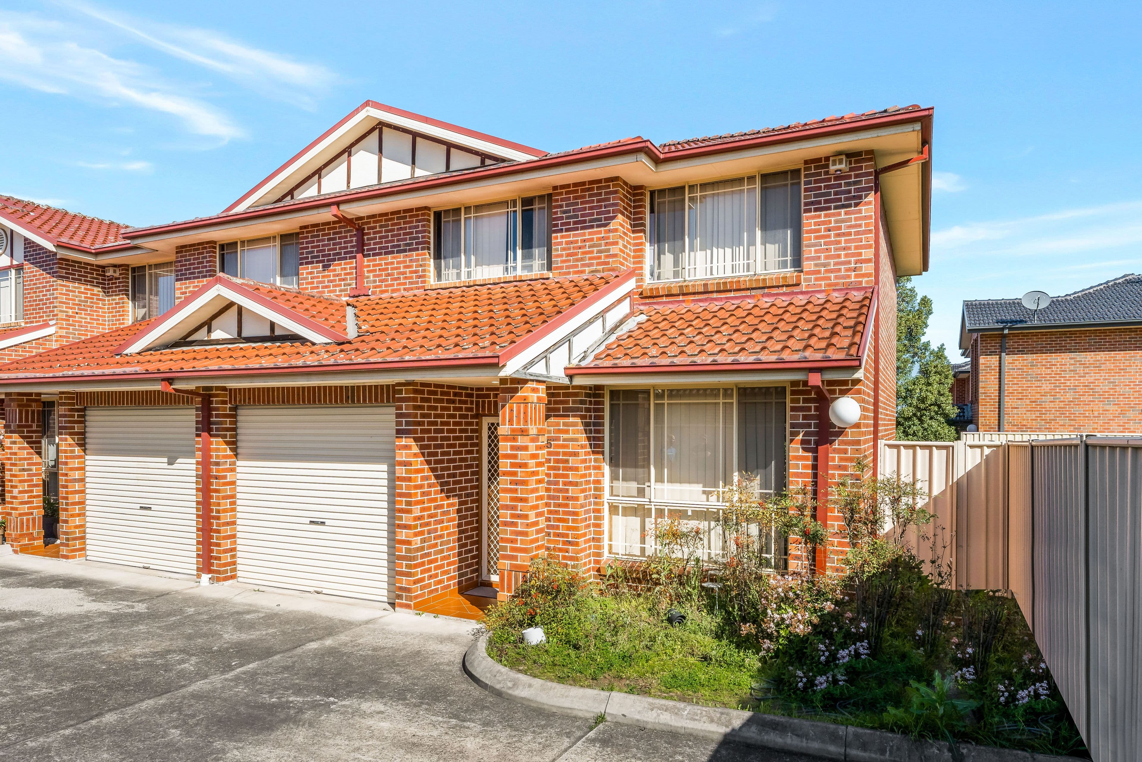 5/120-122 Green Valley Road, Green Valley NSW 2168, Green Valley - Thumbnail 2