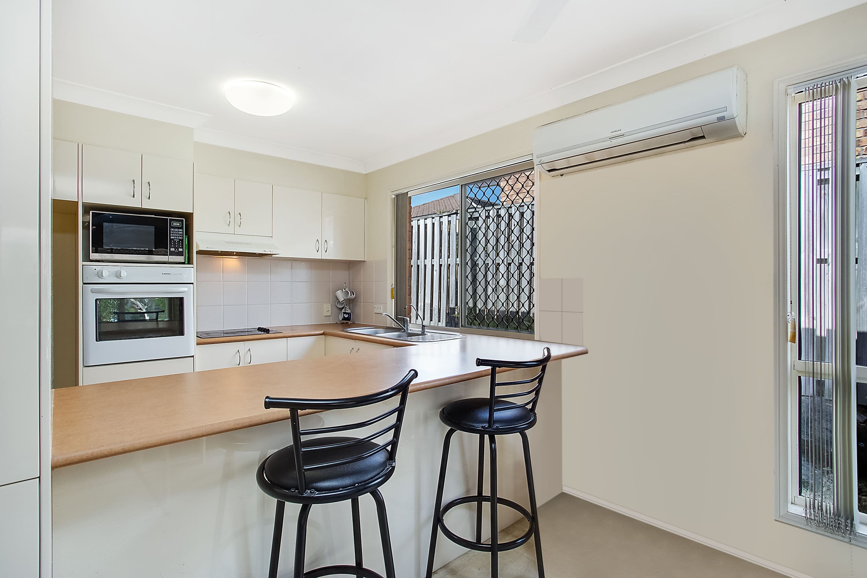 2 Acorn Lane, Robina QLD 4226, Robina - Thumbnail 3
