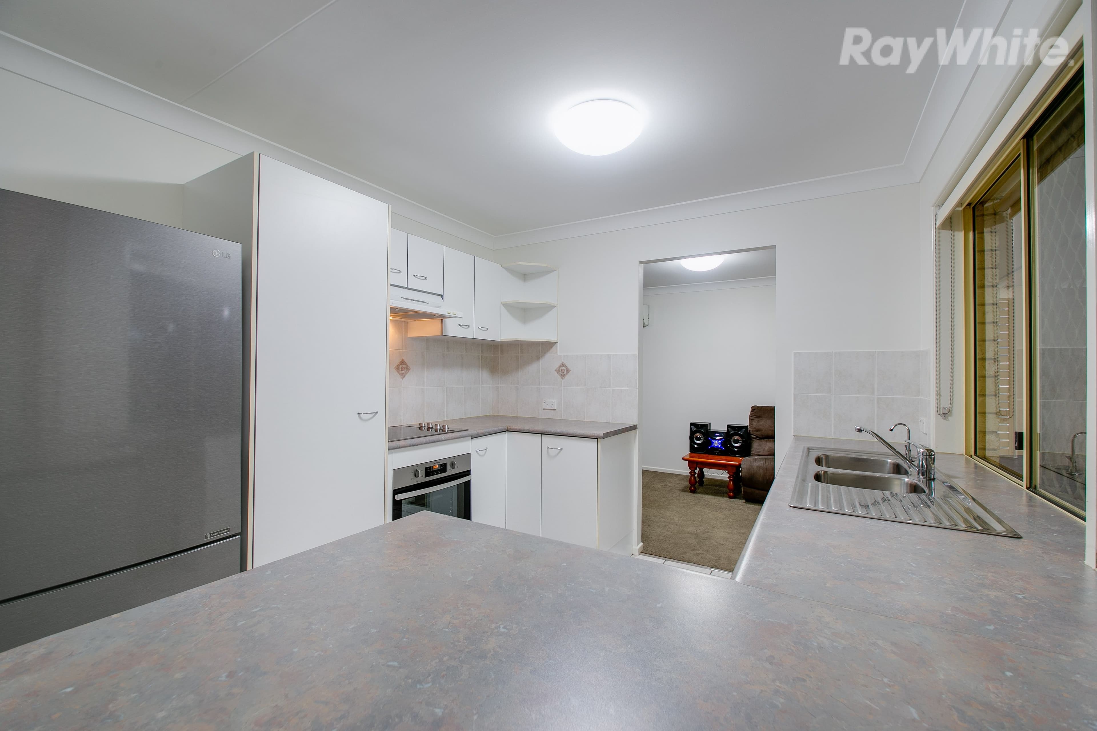 20 Palm Avenue, Raceview QLD 4305, Raceview - Thumbnail 8