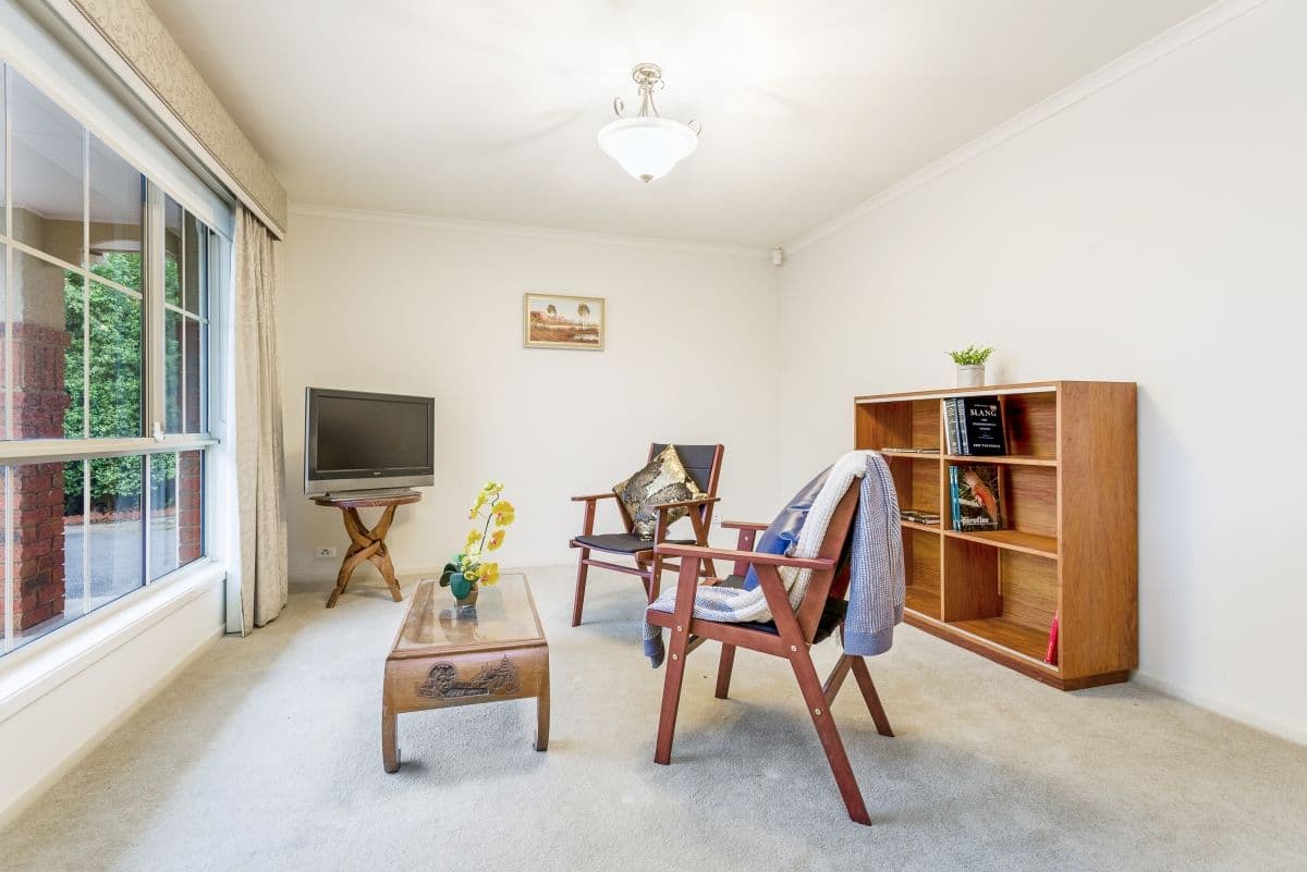 6 Edgeware Close, Point Cook VIC 3030, Point Cook - Thumbnail 6