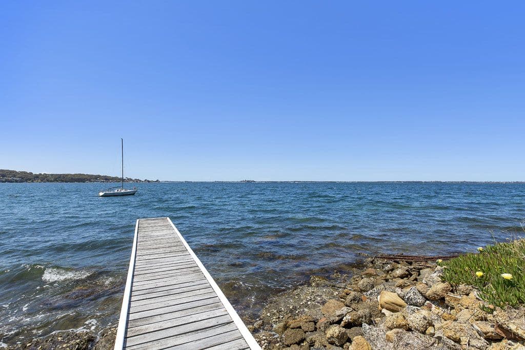 219 Fishing Point Road, Fishing Point NSW 2283, Fishing Point - Image 1
