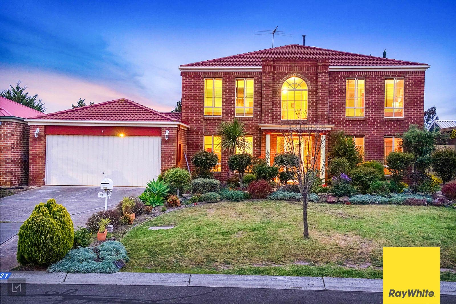 21 Oleander Drive, Hoppers Crossing VIC 3029, Hoppers Crossing - Thumbnail 2