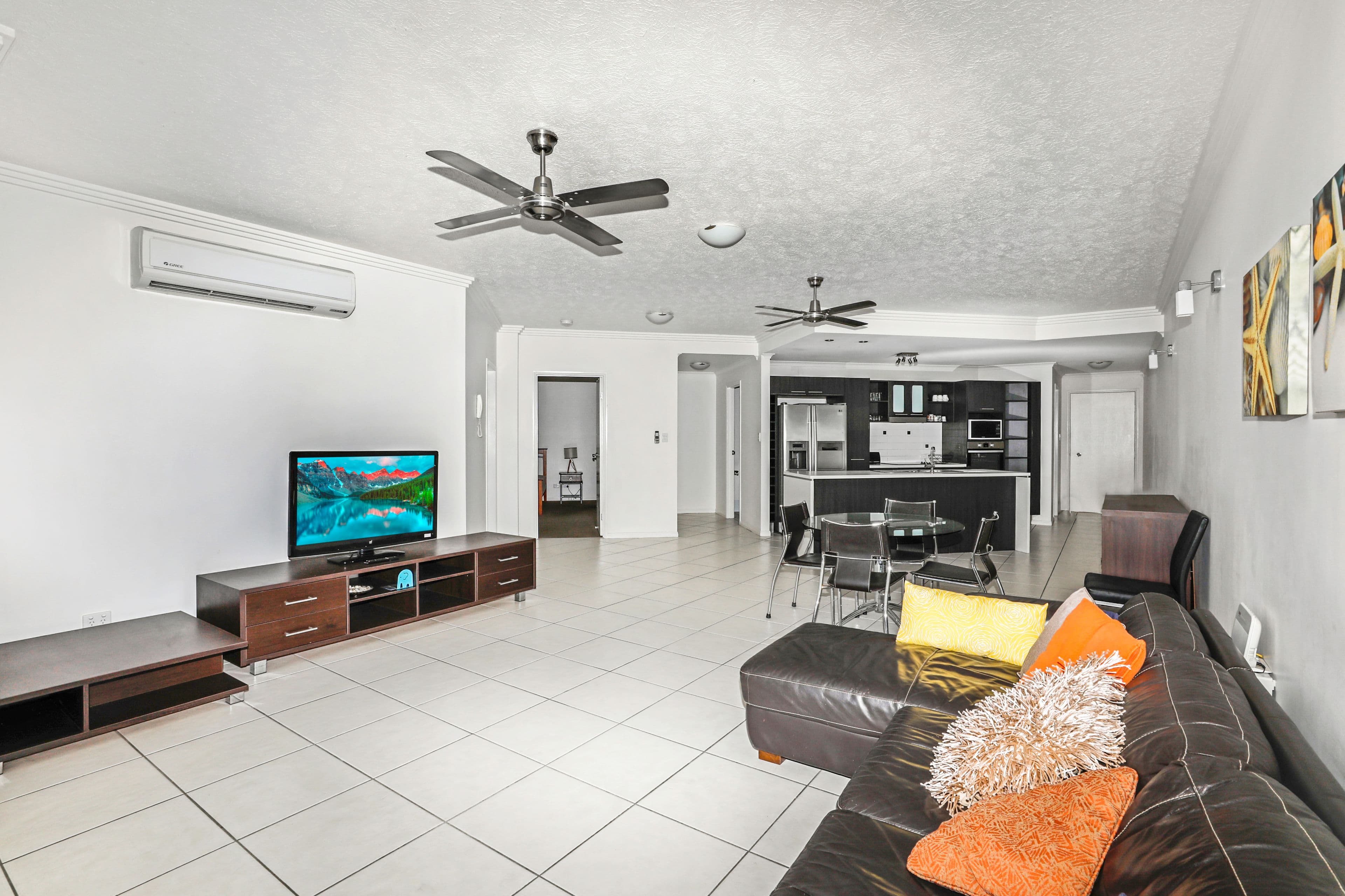 136 Buchan Street, Bungalow QLD 4870, Bungalow - Thumbnail 7