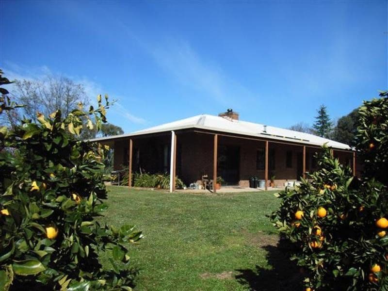 1916 Georges Creek Road, Tallangatta VIC 3700, Tallangatta - Thumbnail 2