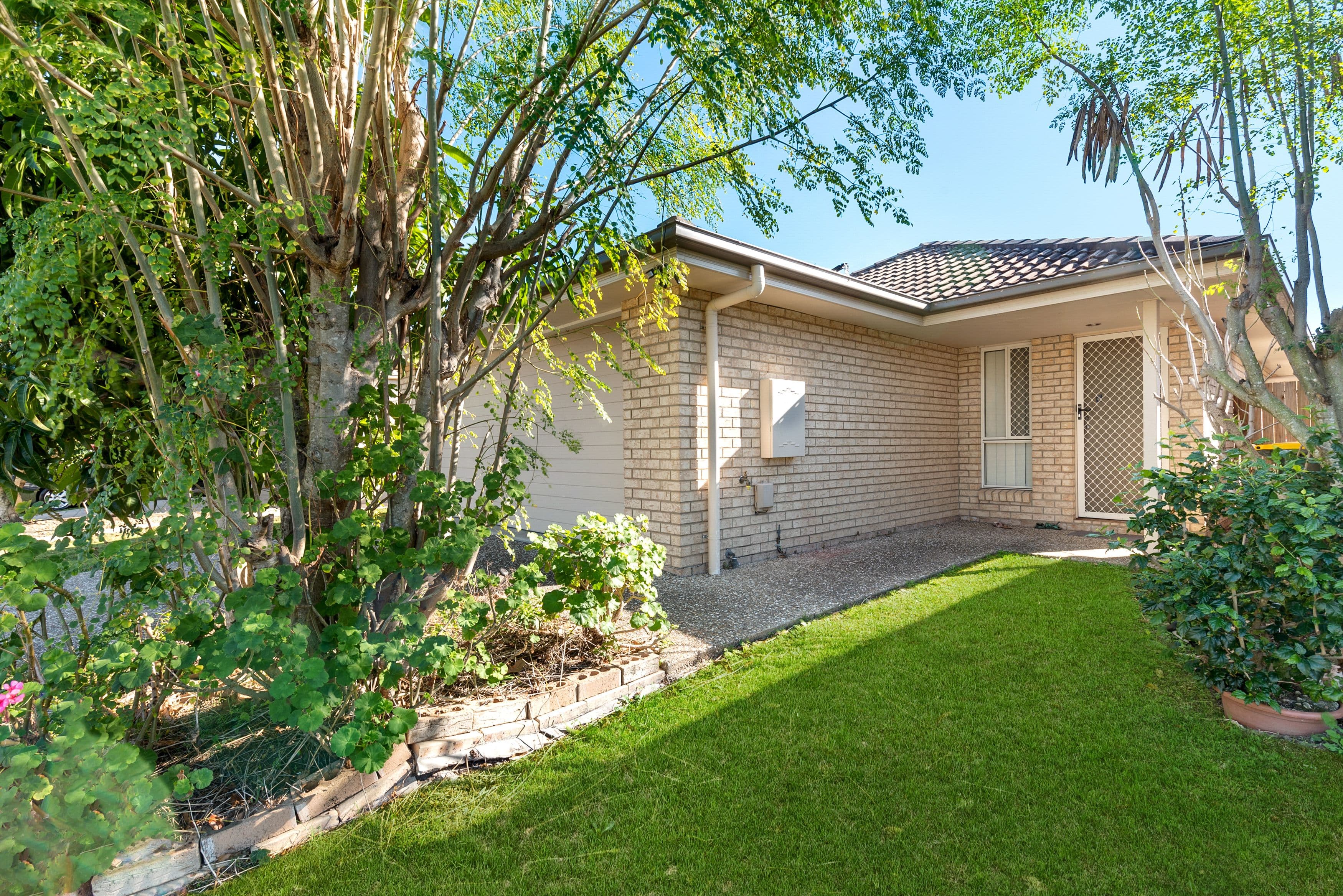 22 Jones Street, Rothwell QLD 4022, Rothwell - Thumbnail 2