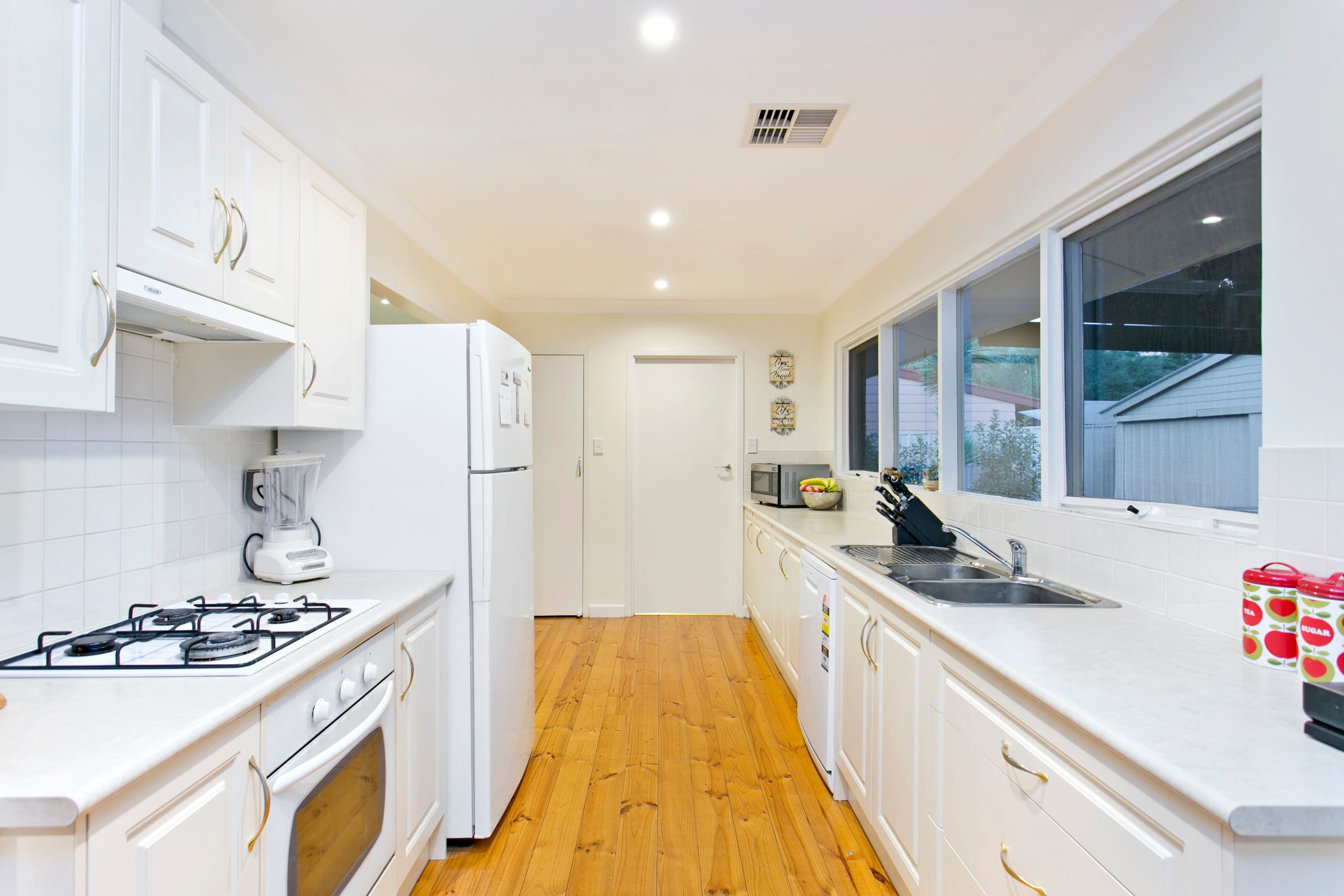 17 Leyte Drive, Surrey Downs SA 5126, Surrey Downs - Thumbnail 8