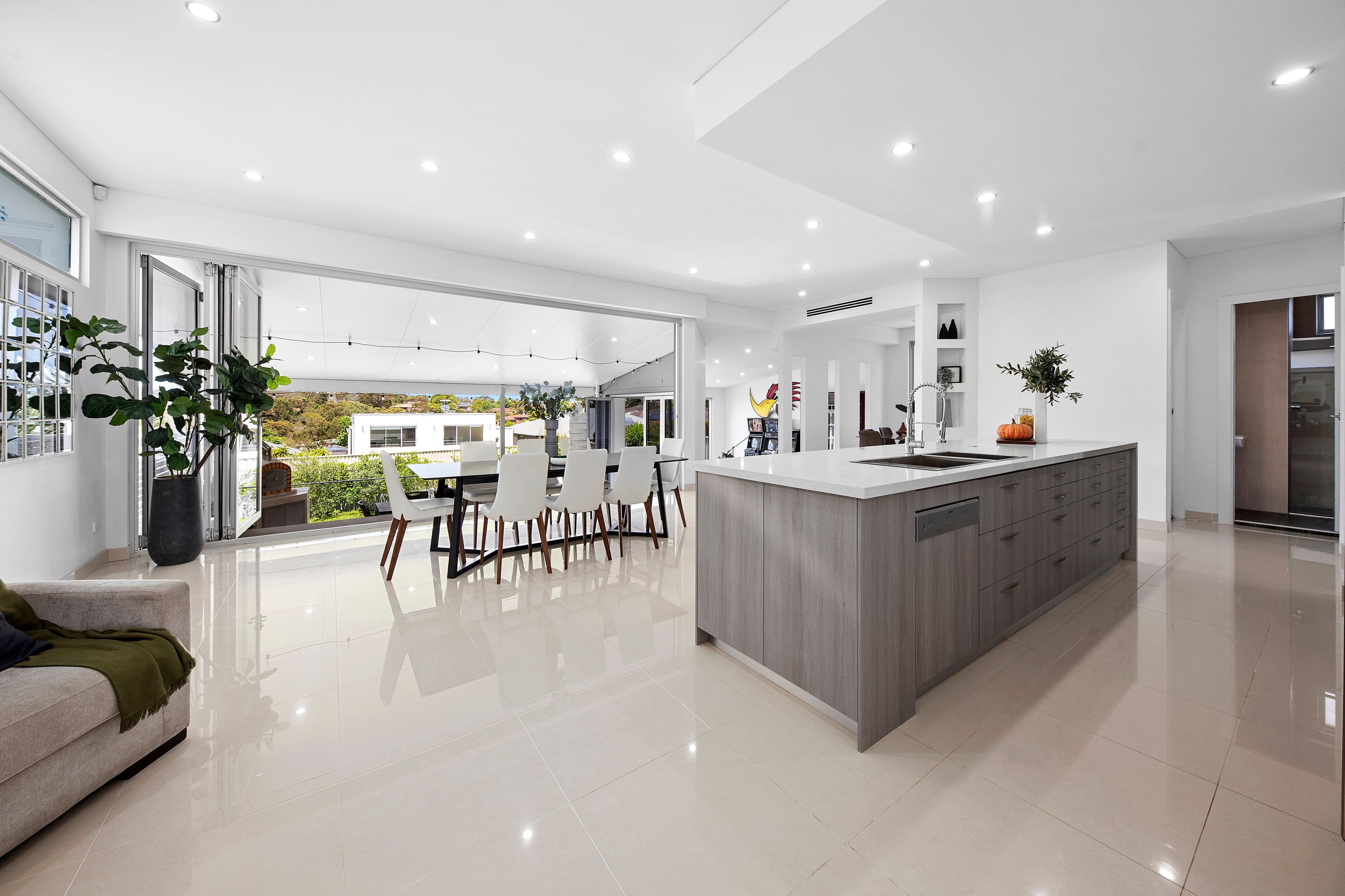 13 Throsby Close, Barden Ridge NSW 2234, Barden Ridge - Thumbnail 2