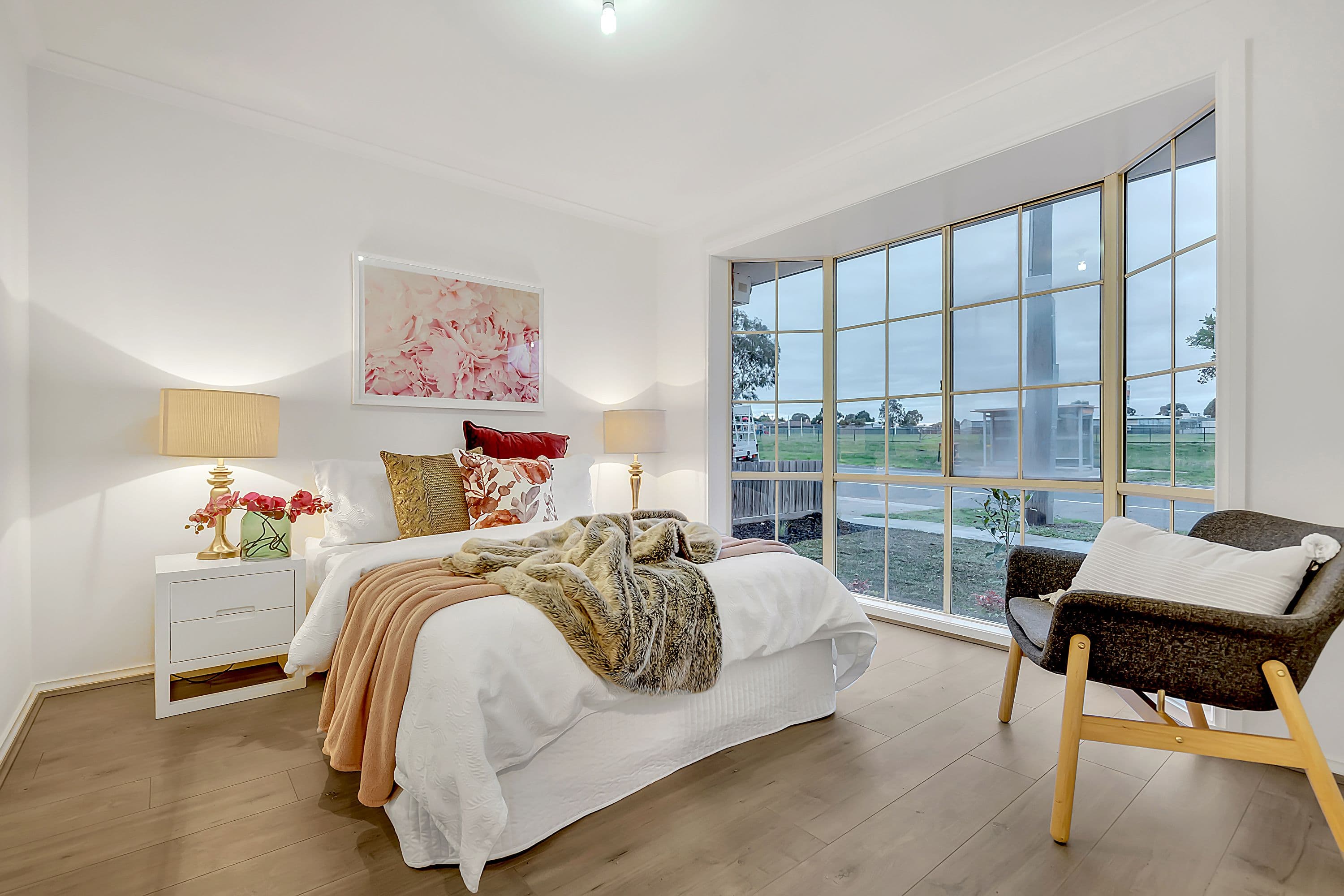 129 Hothlyn Drive, Craigieburn VIC 3064, Craigieburn - Thumbnail 2