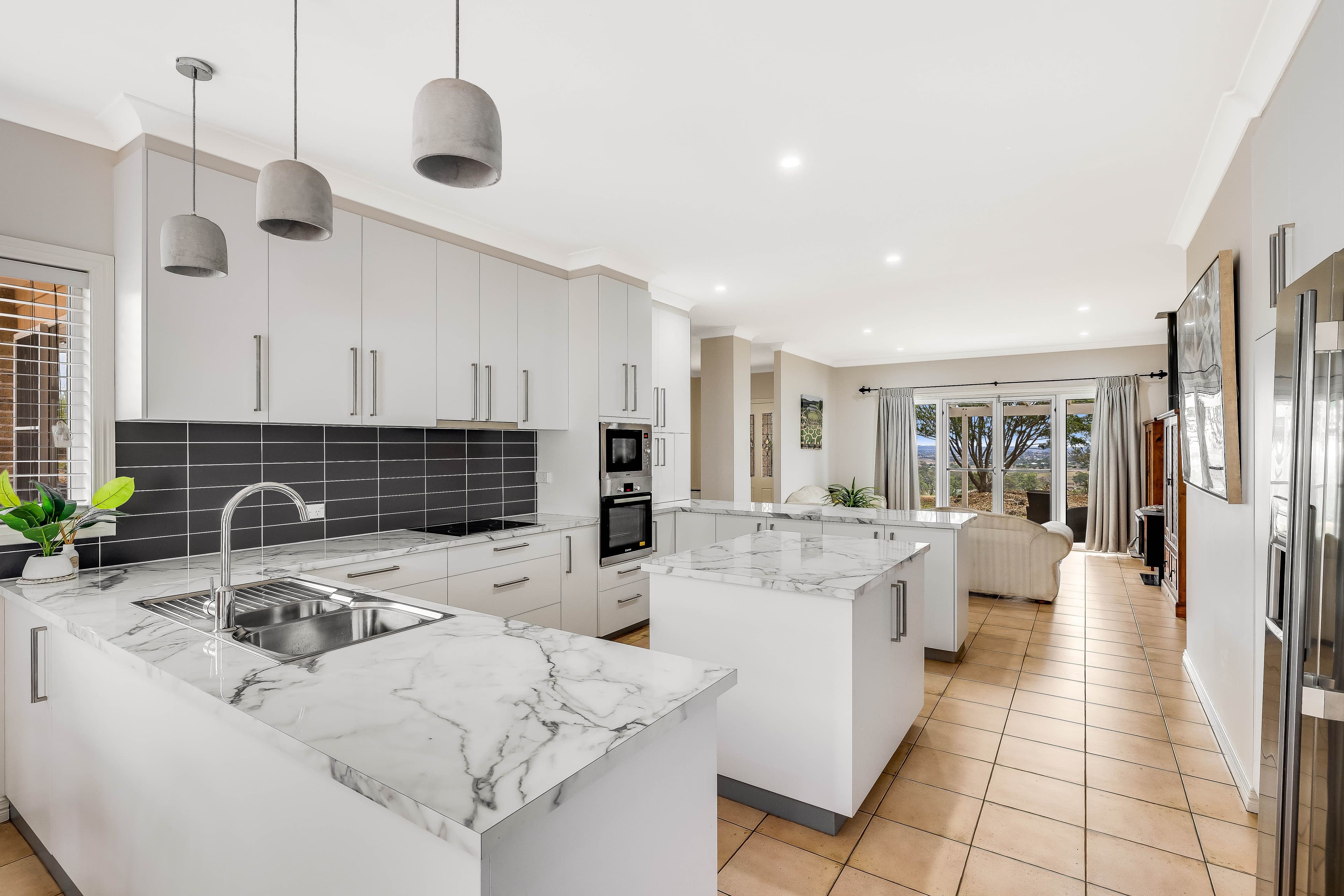 8-10 Postle Street, Darling Heights QLD 4350, Darling Heights - Thumbnail 5