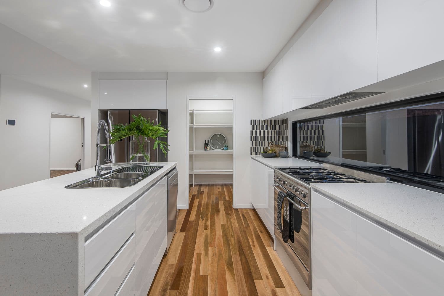 16 Olive Street, Hendra QLD 4011, Hendra - Thumbnail 6