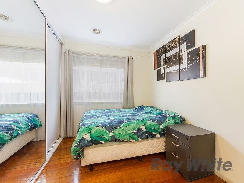 12 Obrien Drive, St Albans VIC 3021, St Albans - Thumbnail 6