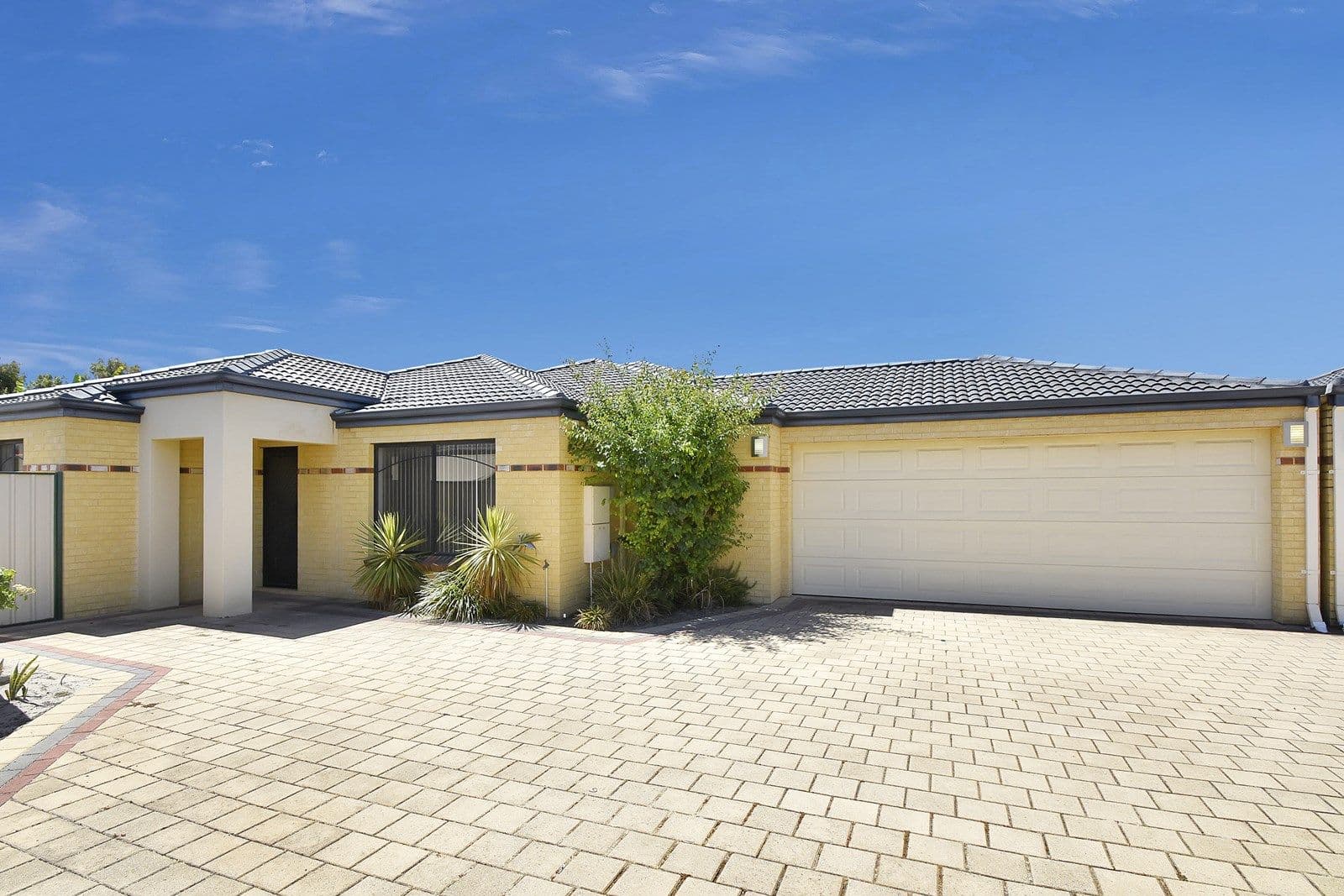 4/23-25 Morley Drive East, Morley WA 6062, Morley - Image 1