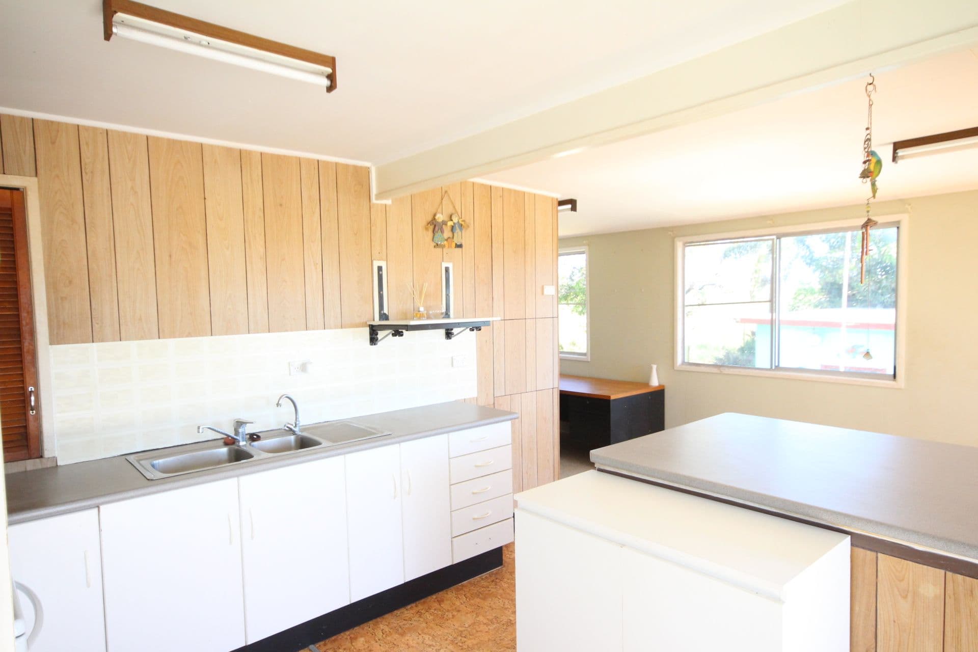 1 Ware Avenue, Sarina QLD 4737, Sarina - Thumbnail 6