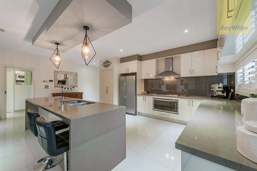 32 Bluebird Way, Roxburgh Park VIC 3064, Roxburgh Park - Thumbnail 4