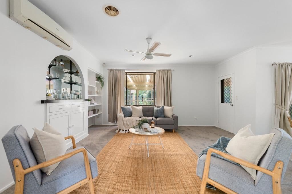 8 Coventry Court, Frankston - Thumbnail 3