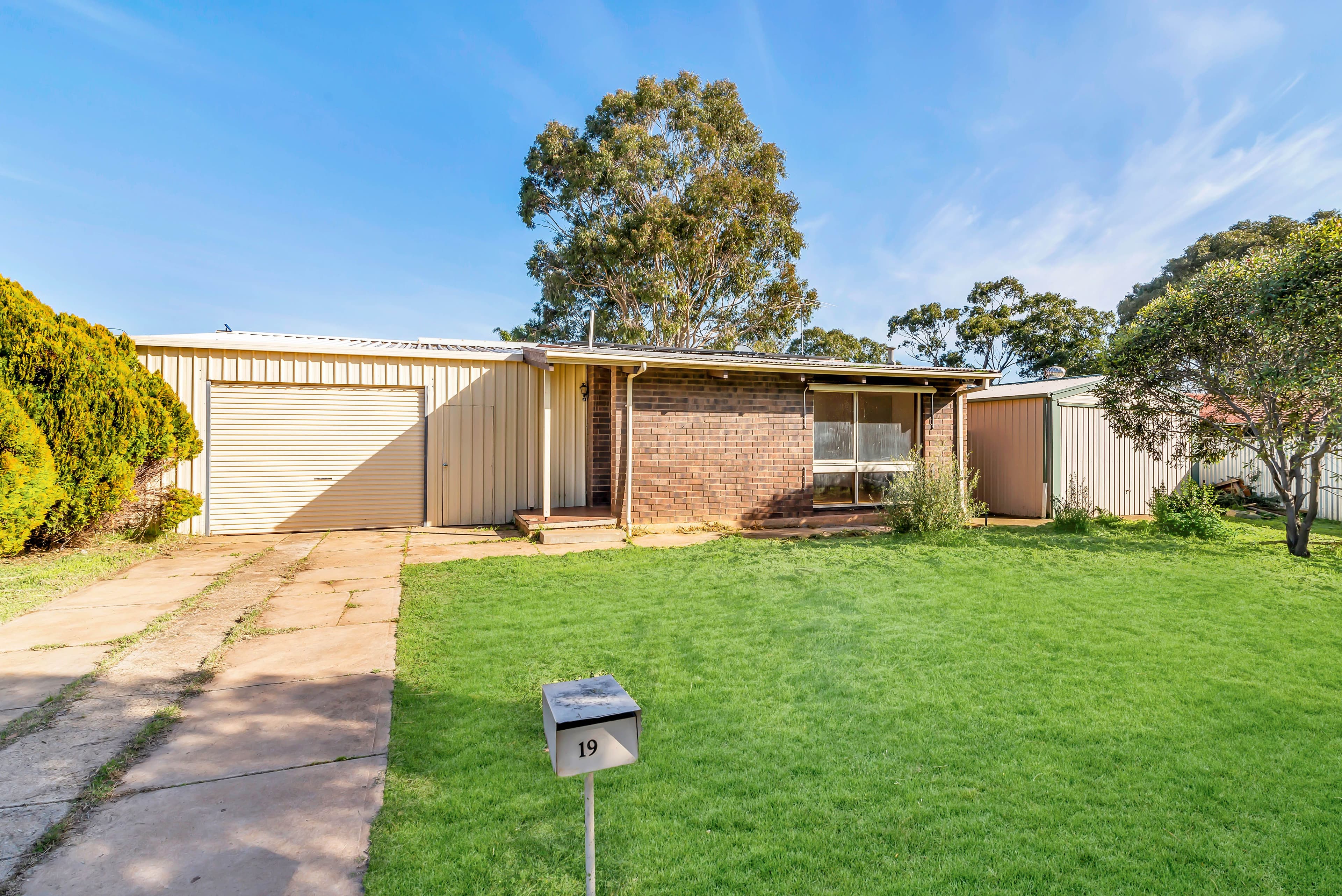 19 Karinga Crescent, Munno Para SA 5115, Munno Para - Image 1