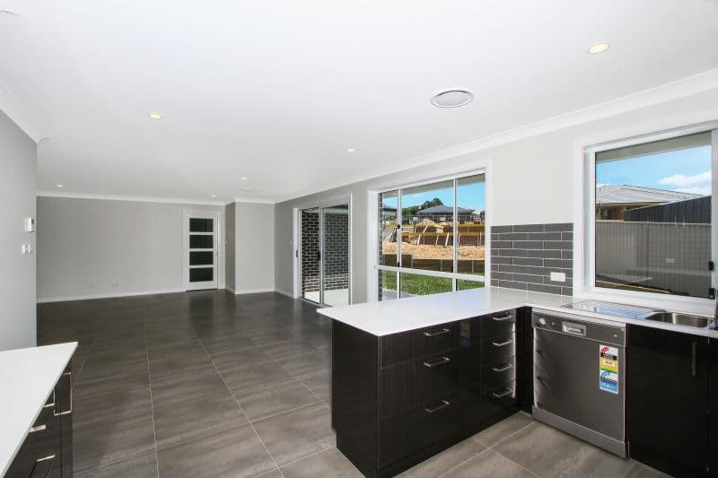5 Lucas Close, Goulburn NSW 2580, Goulburn - Thumbnail 4