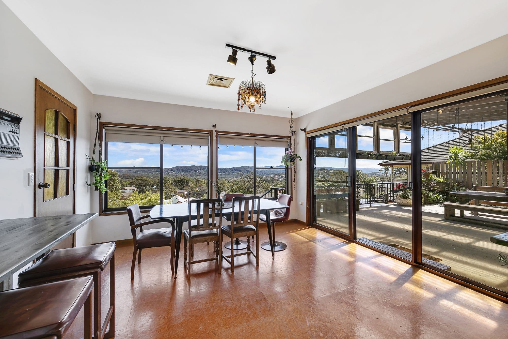 76 Rickard Street, Bateau Bay - Thumbnail 4