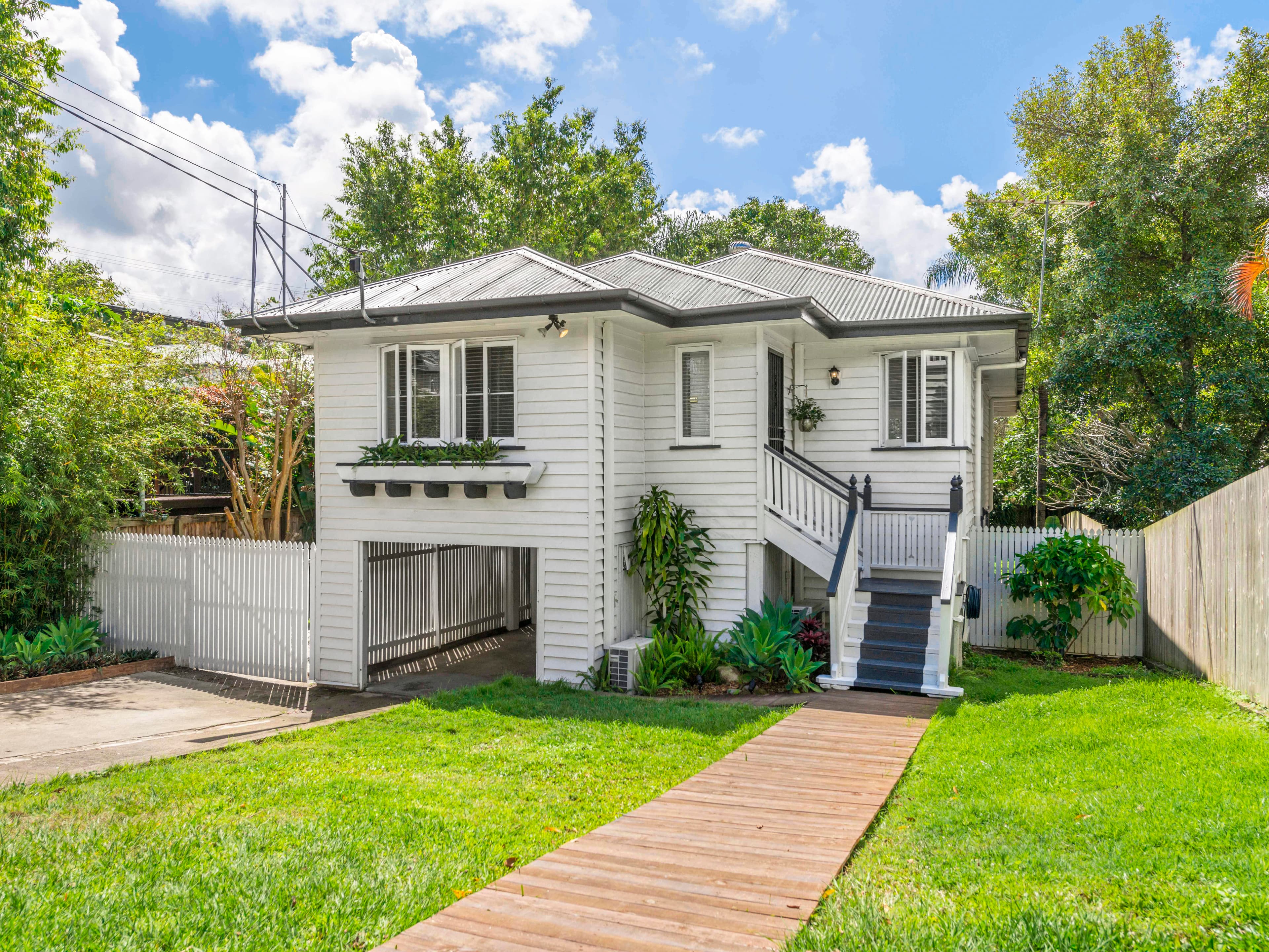 61 Celia Street, Ashgrove QLD 4060, Ashgrove - Thumbnail 2