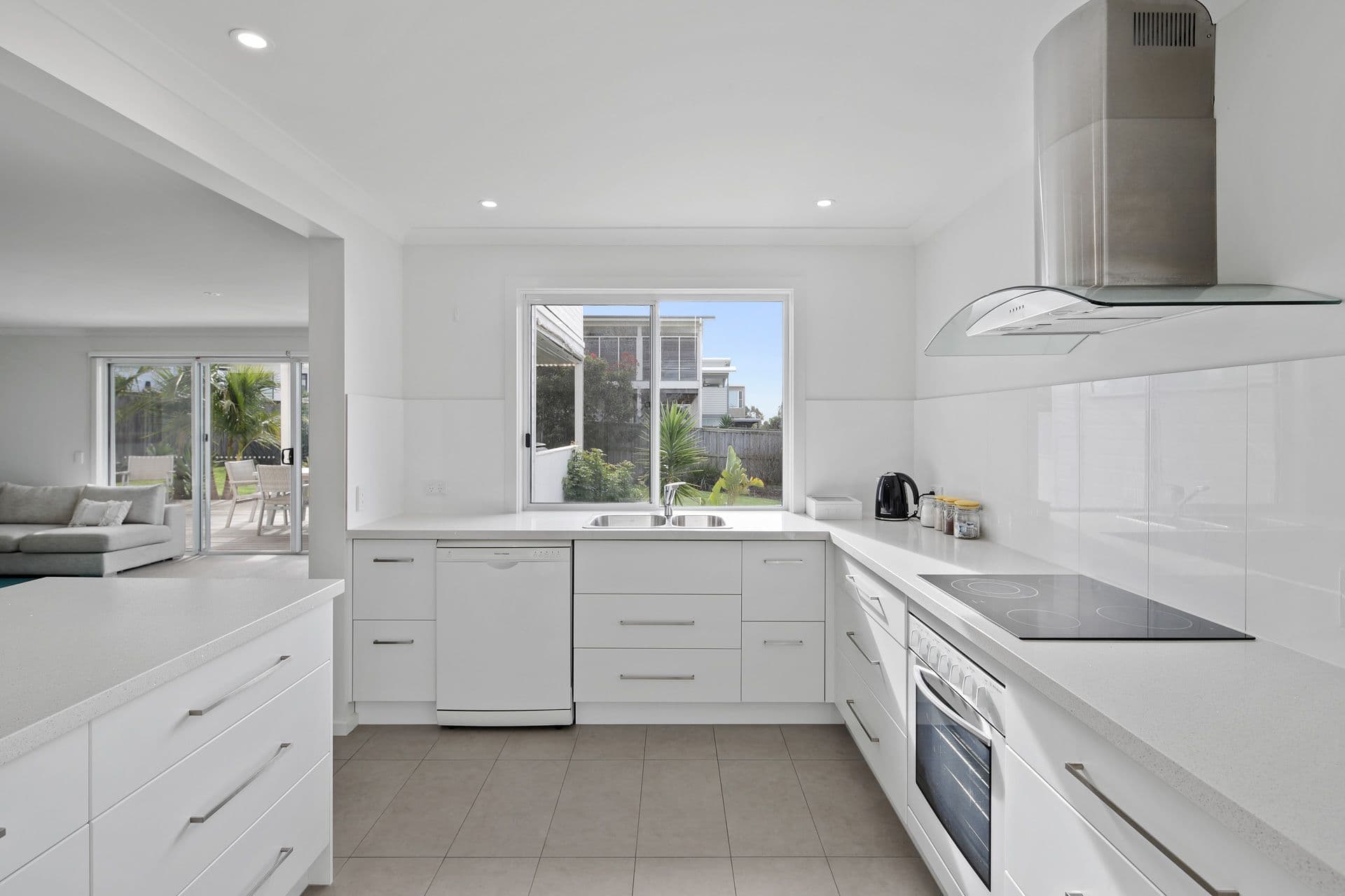 6 Water View Rise, Cowes VIC 3922, Cowes - Thumbnail 2
